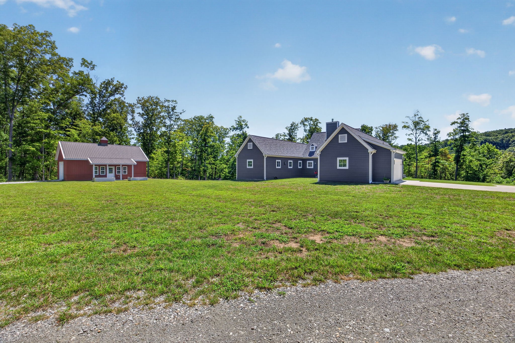 1499 Doe and Fawn Ln