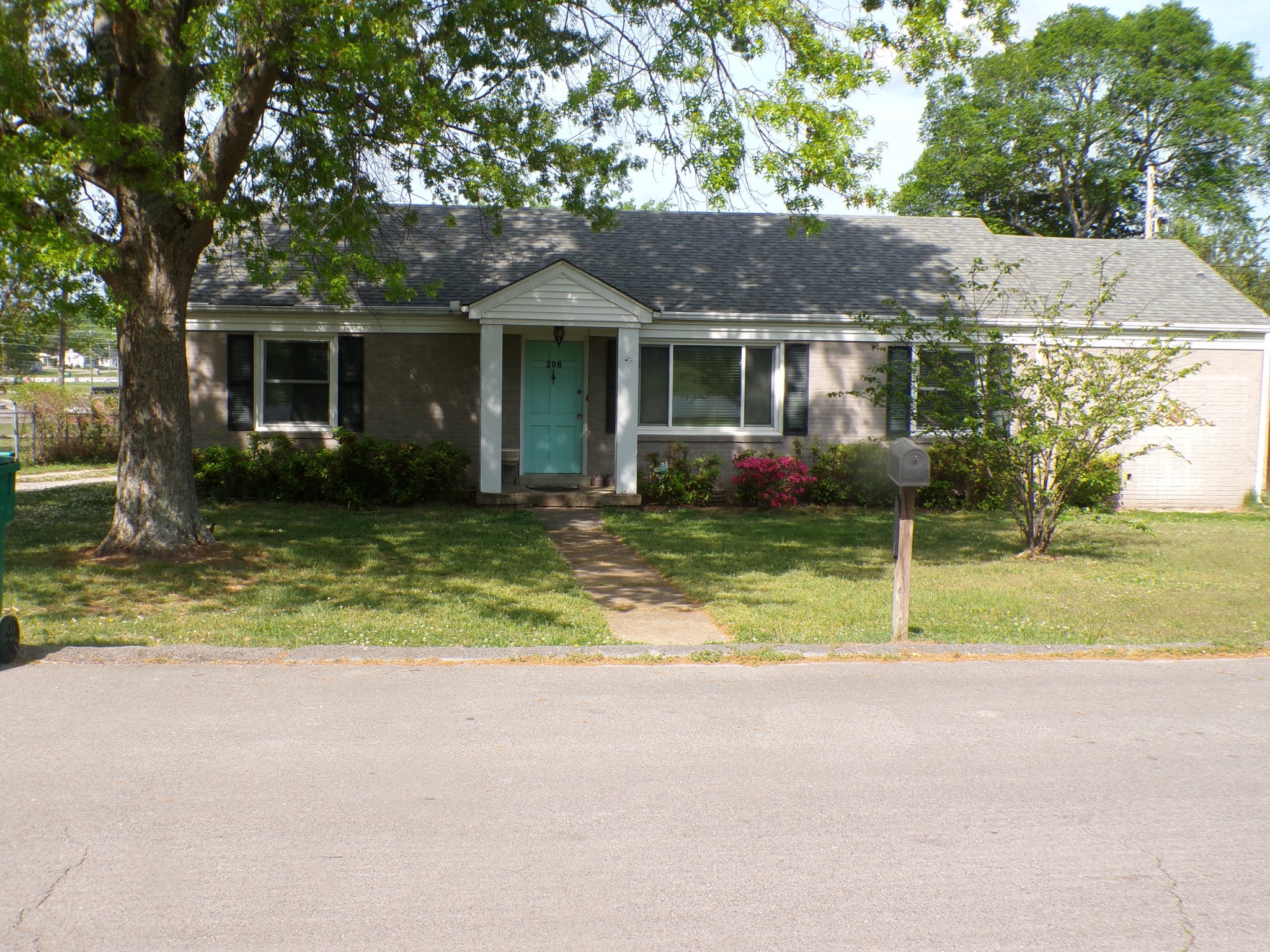 208 Armory Dr