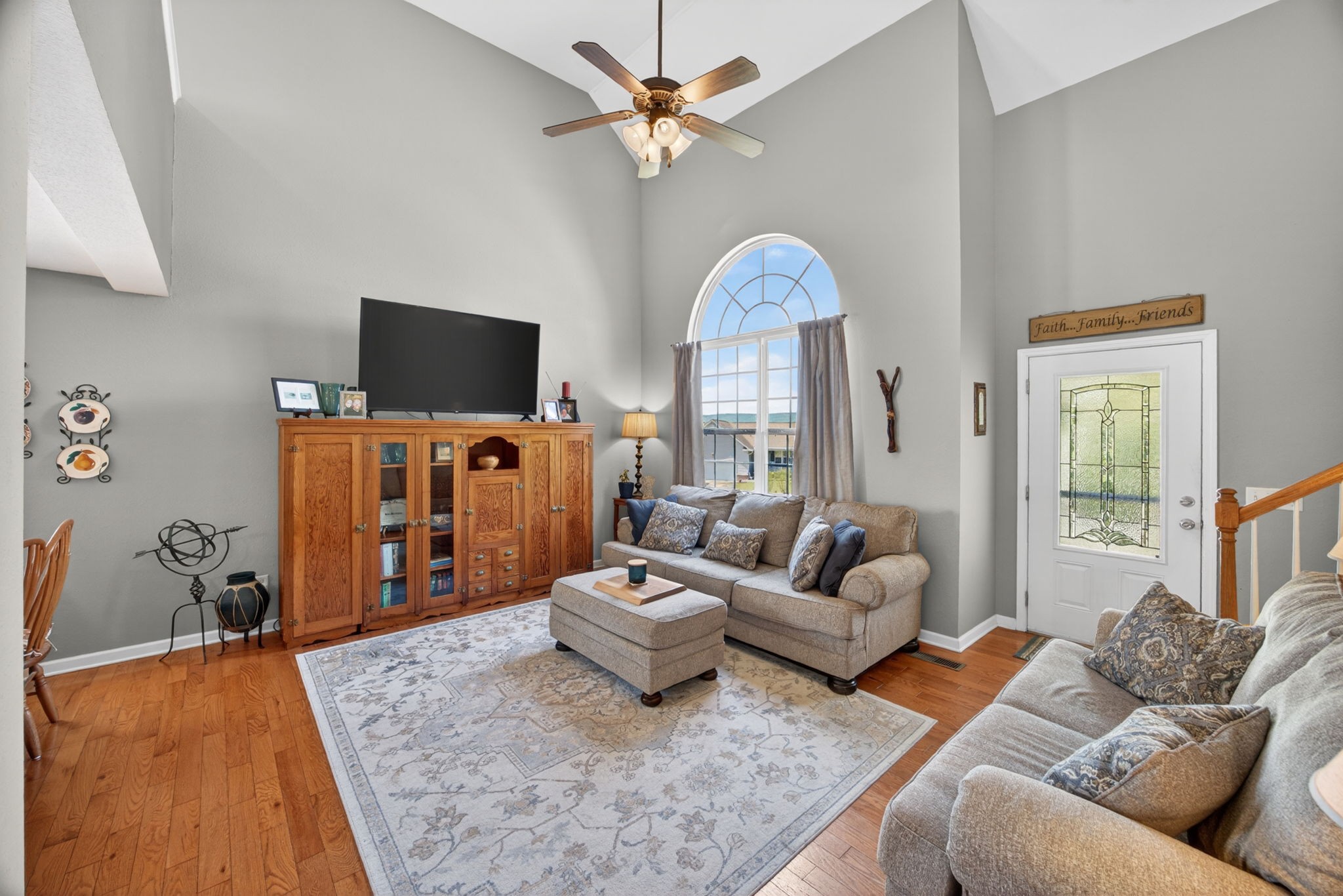 9680 Slippery Elm Ln