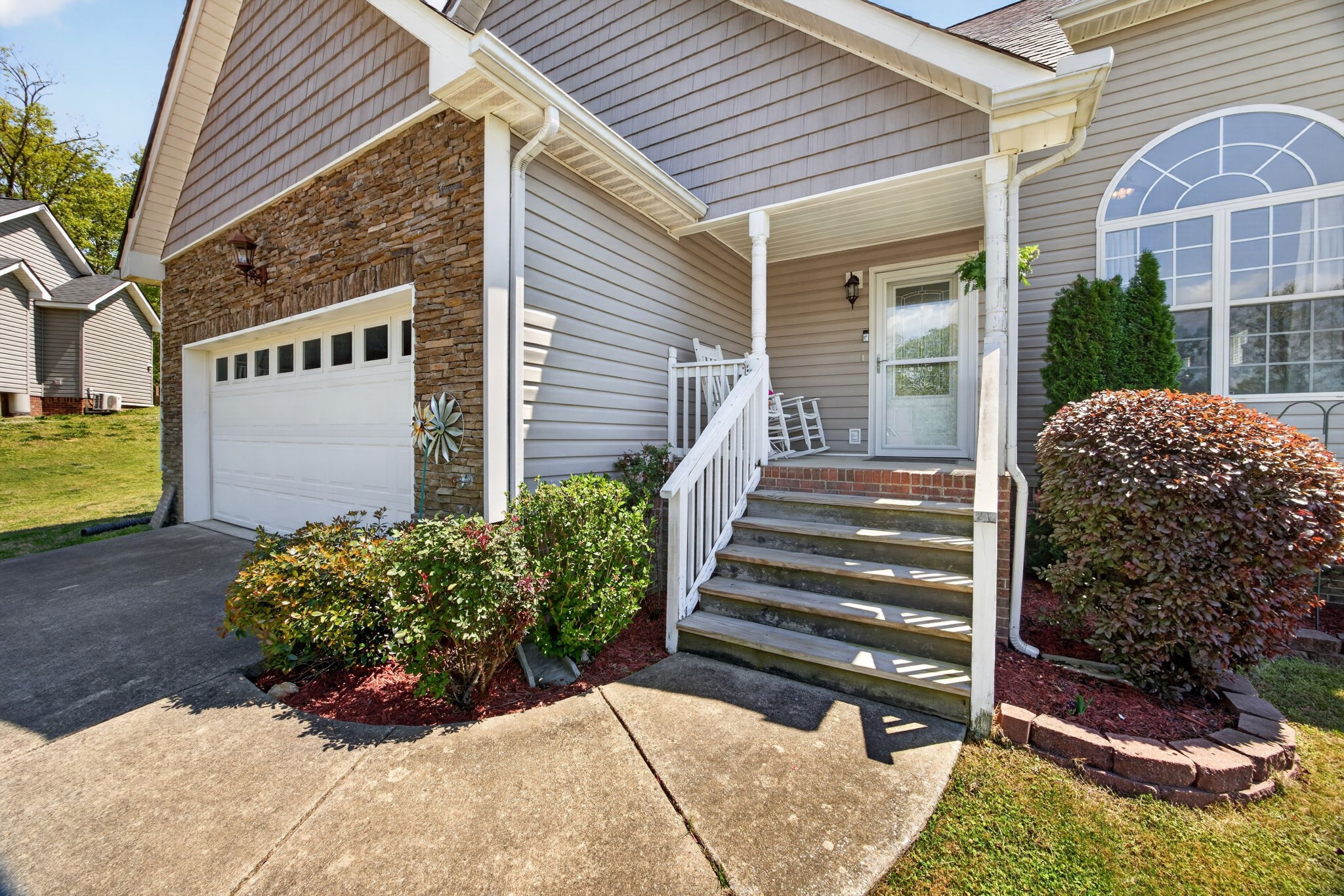 9680 Slippery Elm Ln