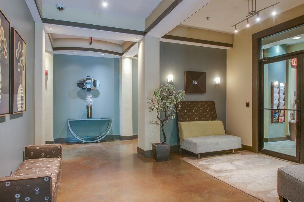 3000 Vanderbilt Pl