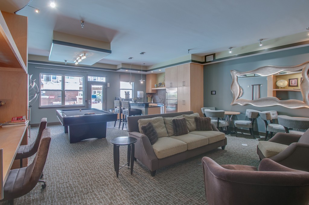 3000 Vanderbilt Pl