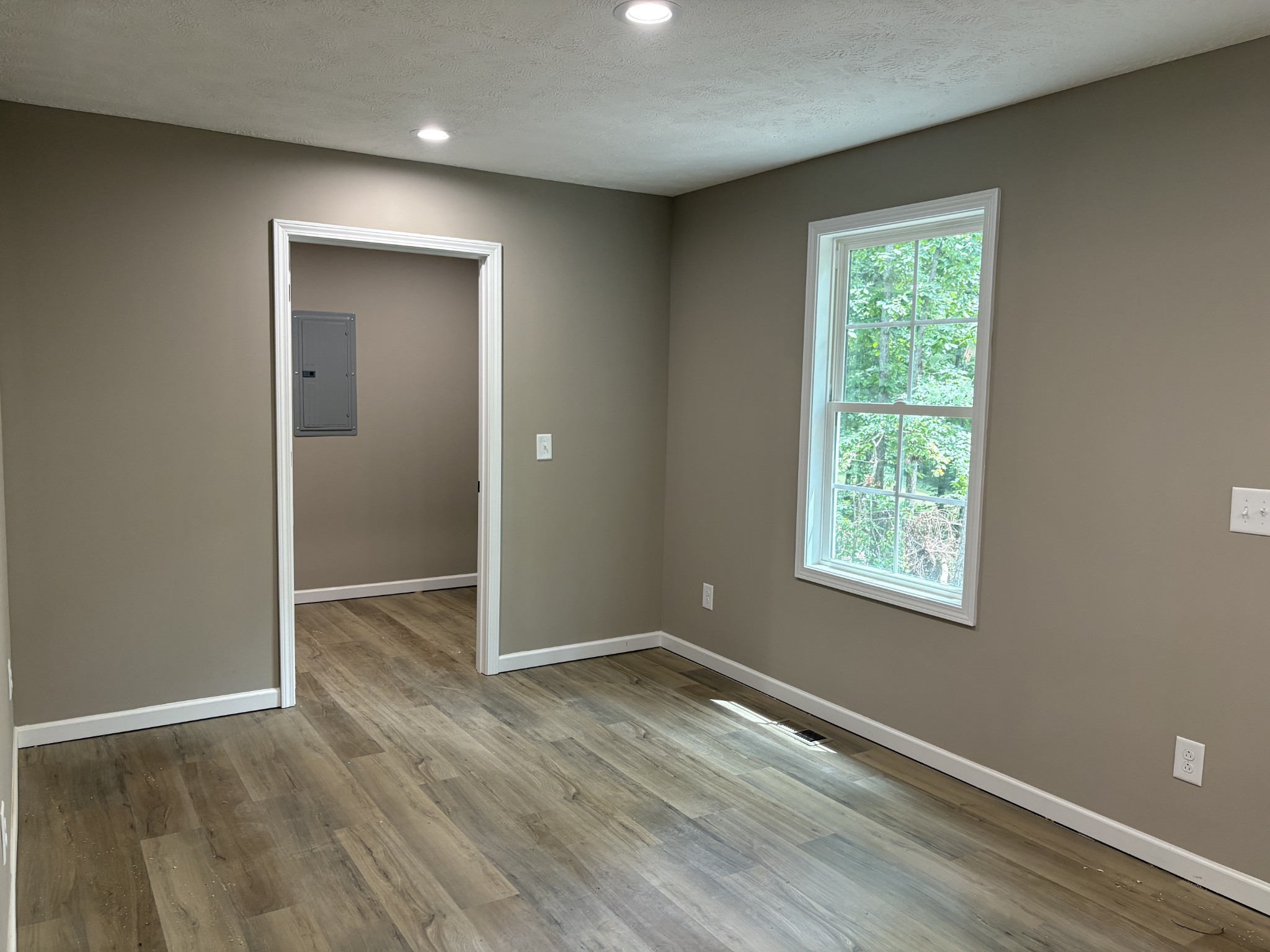 142 Poling Drive