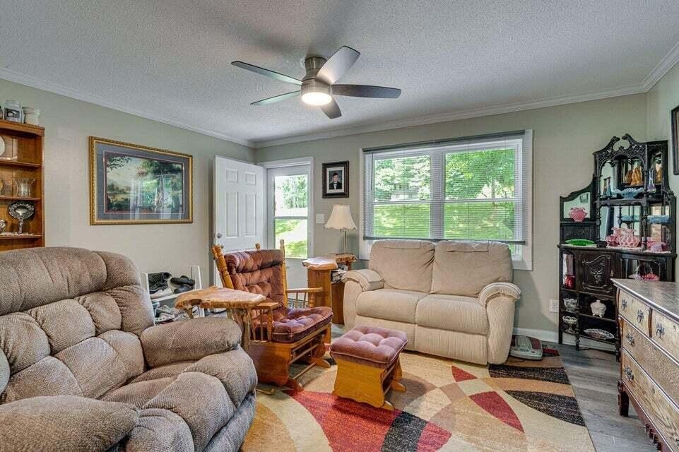 101 Homestead Street, NE
