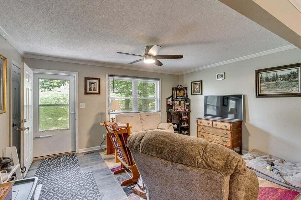 101 Homestead Street, NE