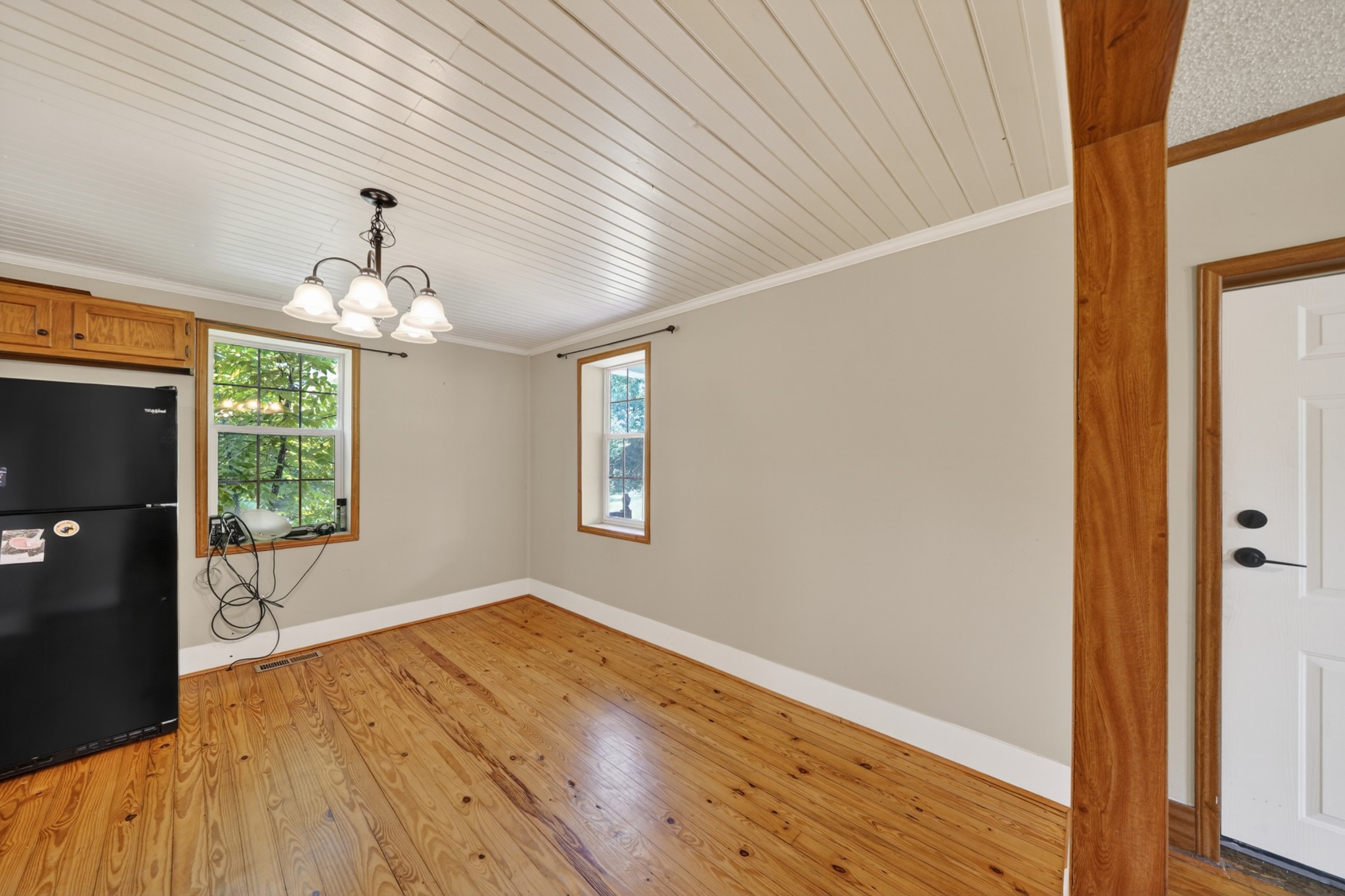 432 Moore Hollow Rd