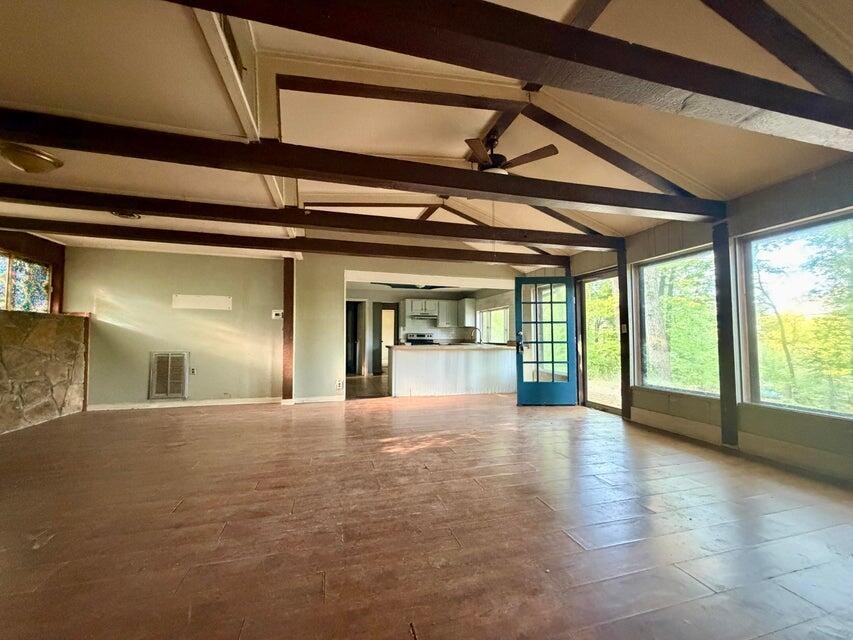 6504 Oak Drive