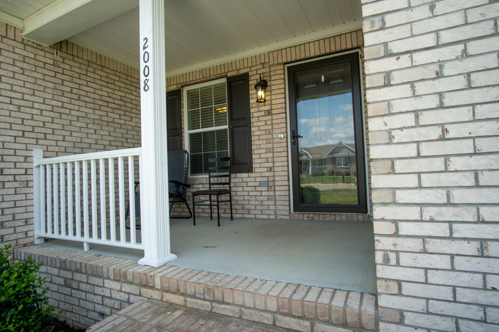 2008 Eisley Ln
