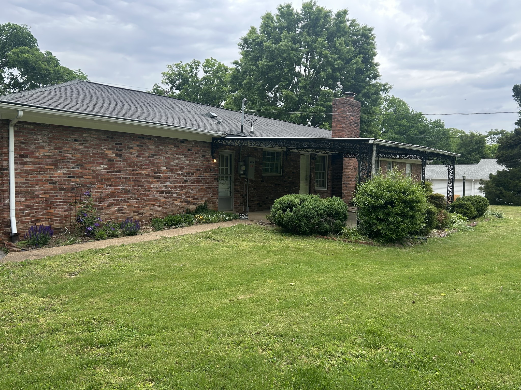 707 Farrell Rd