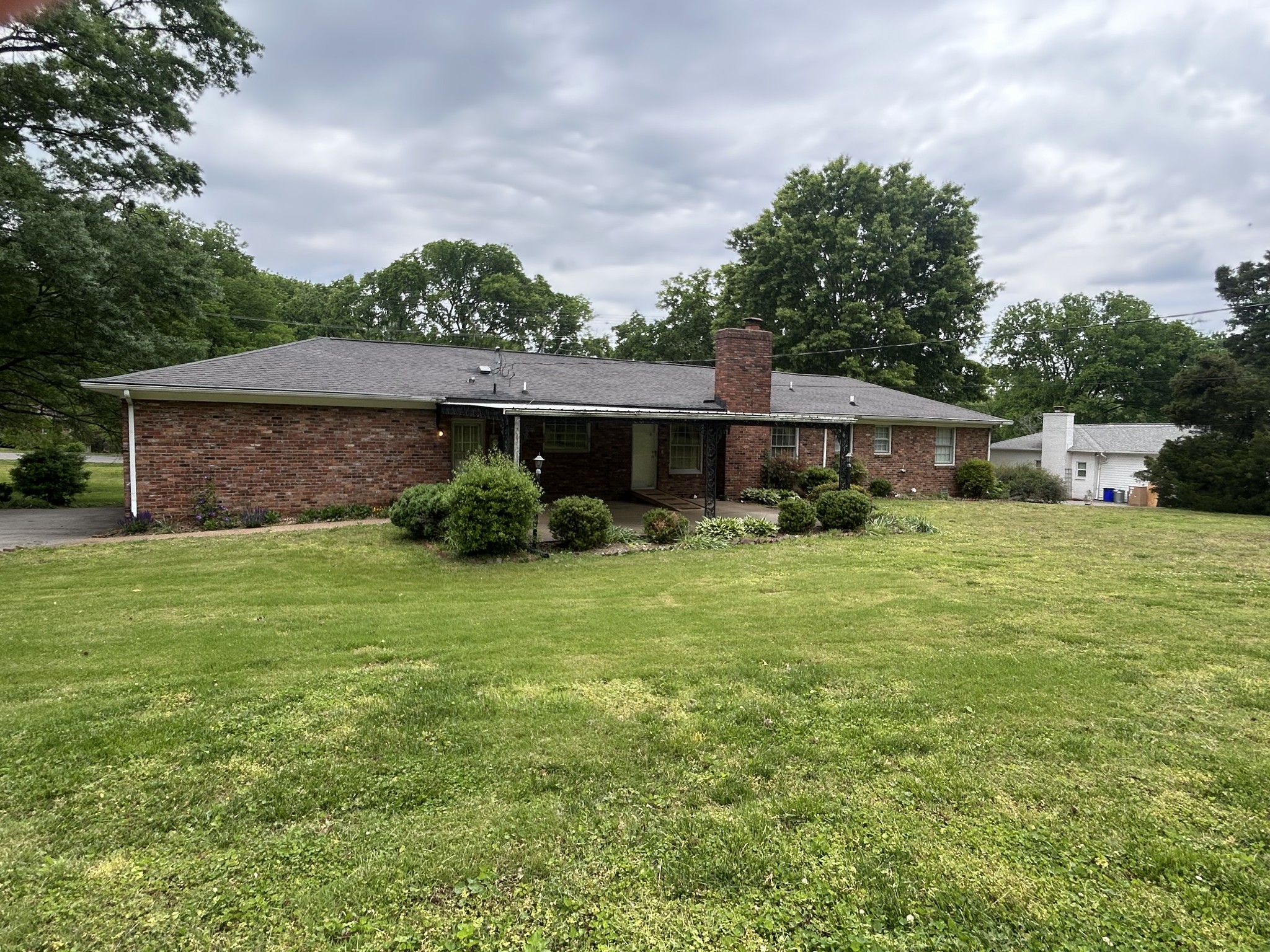 707 Farrell Rd