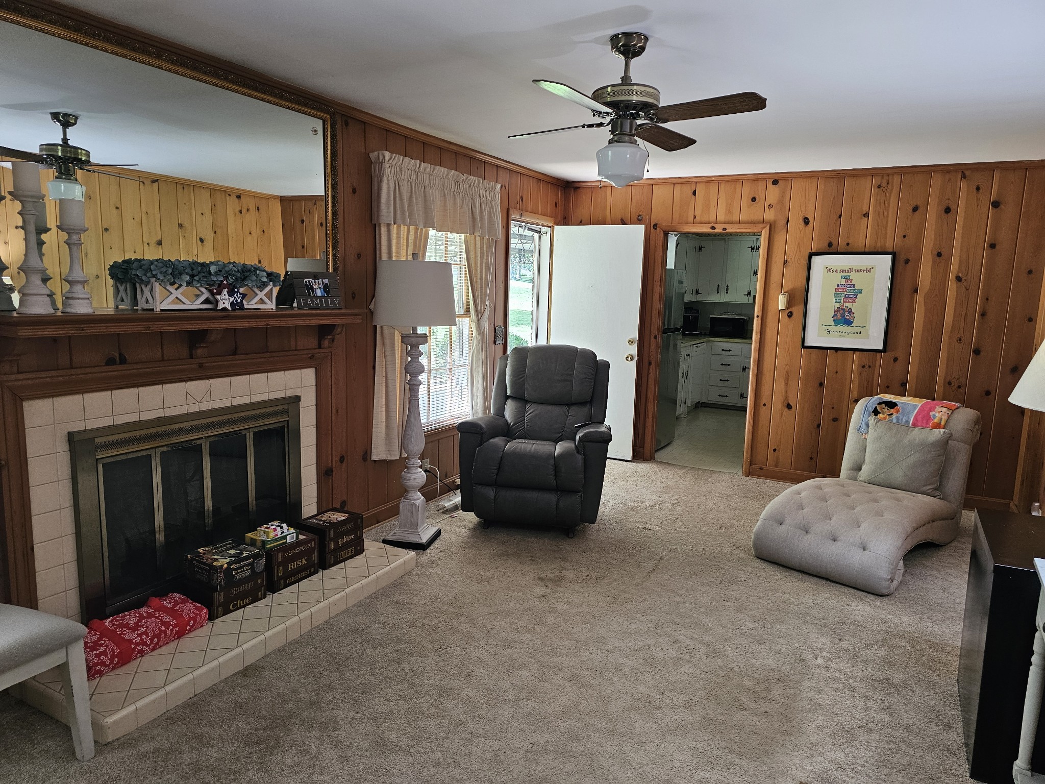 707 Farrell Rd