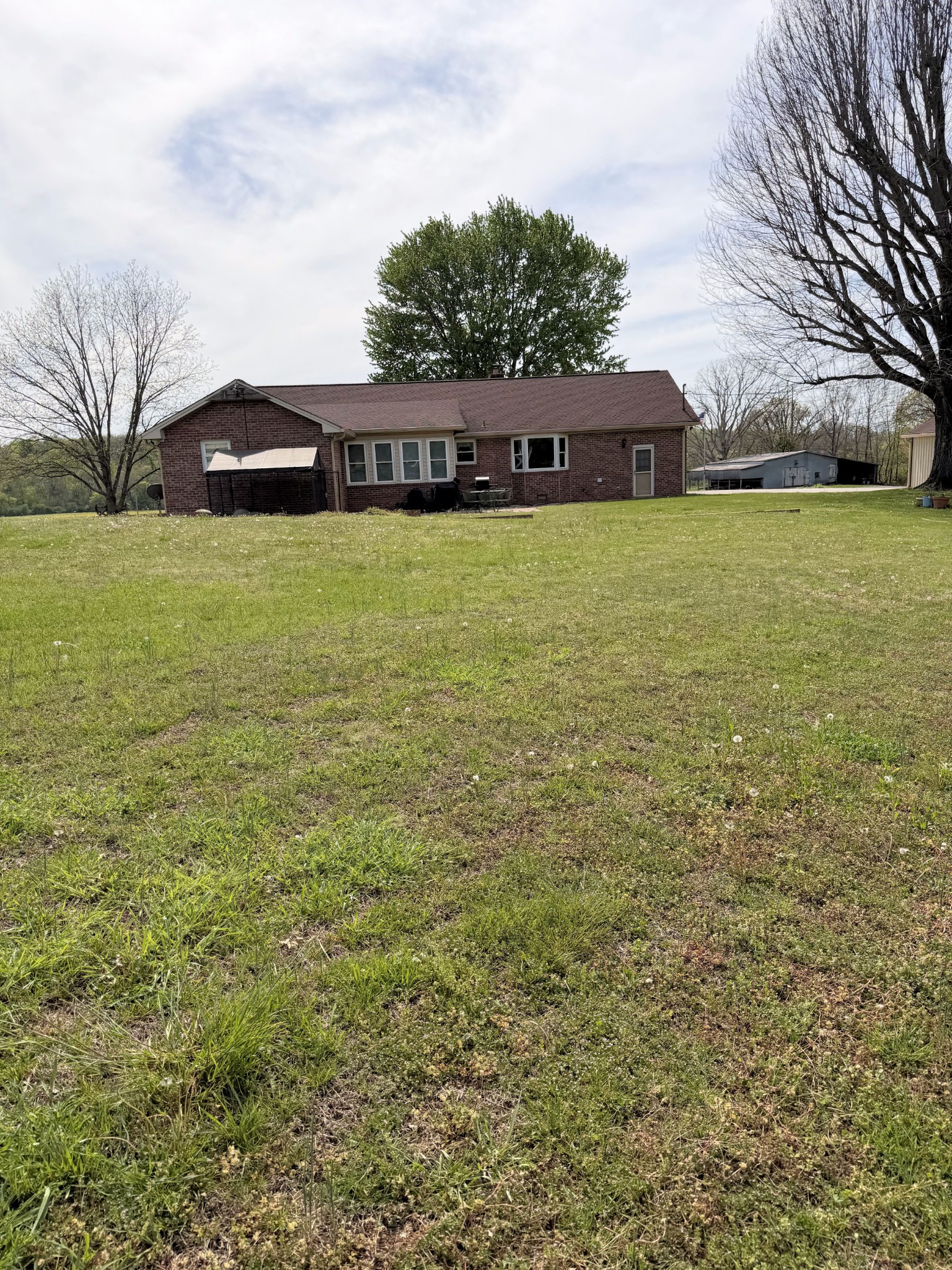 1931 Hwy 82S, S