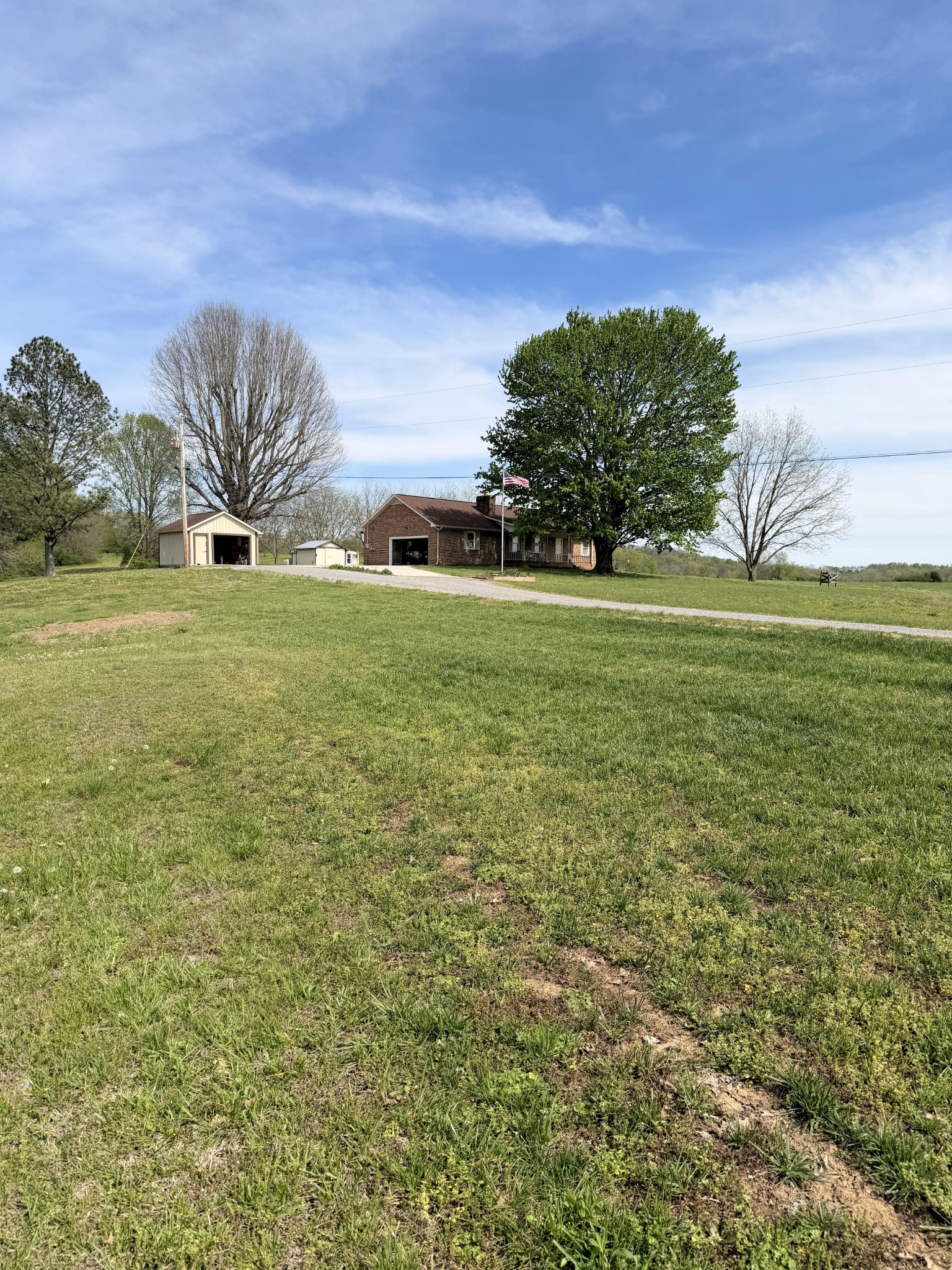 1931 Hwy 82S, S