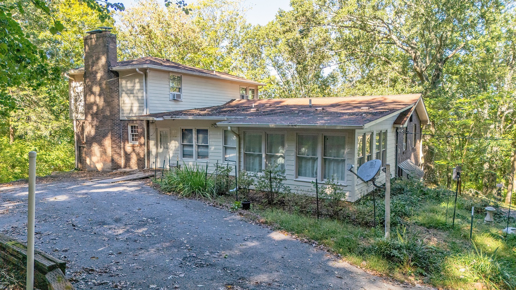 6337 Murray Ln