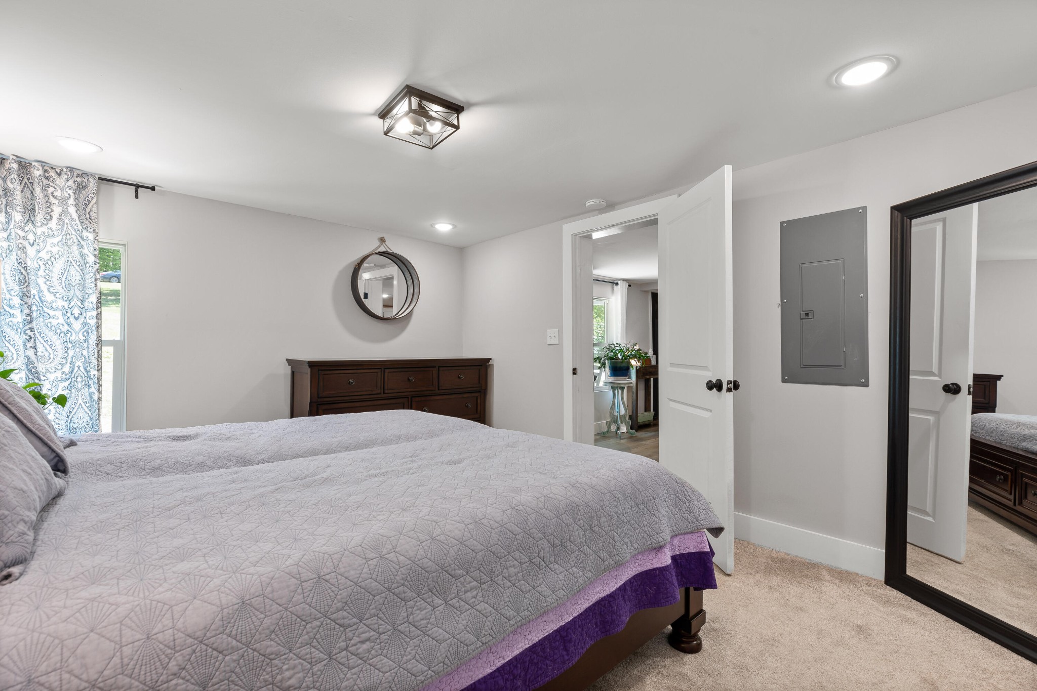 3940 Cole Trail
