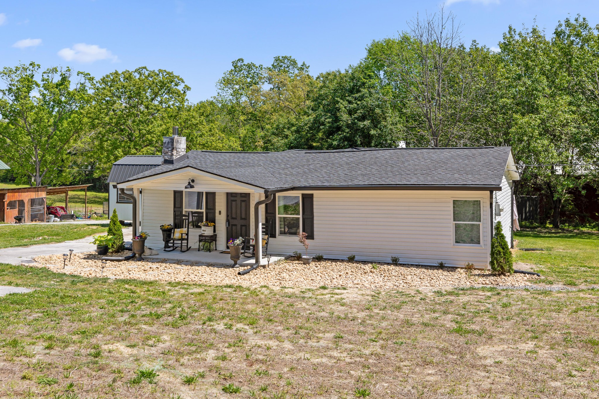3940 Cole Trail