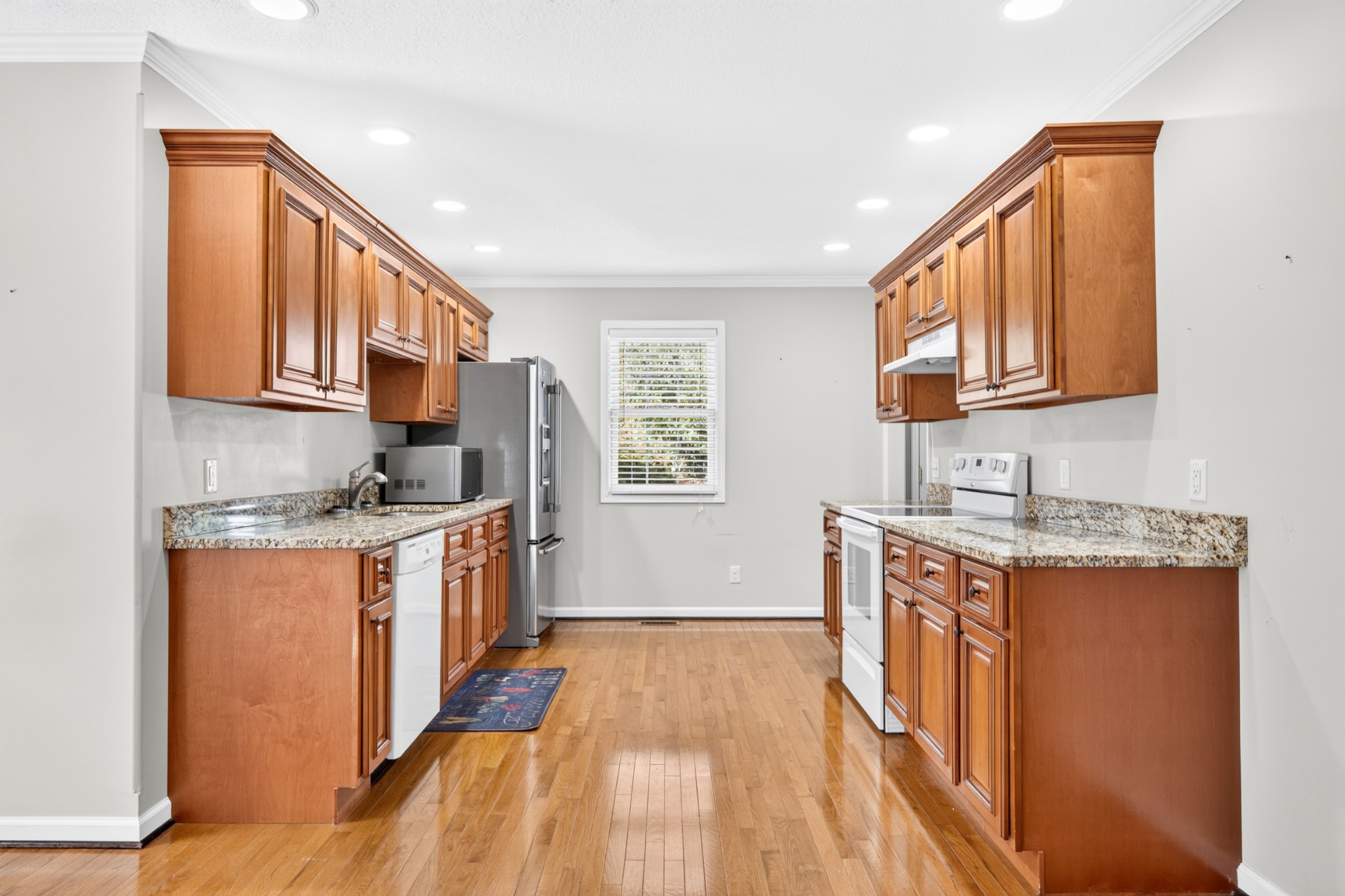 355 Brotherton Pointe