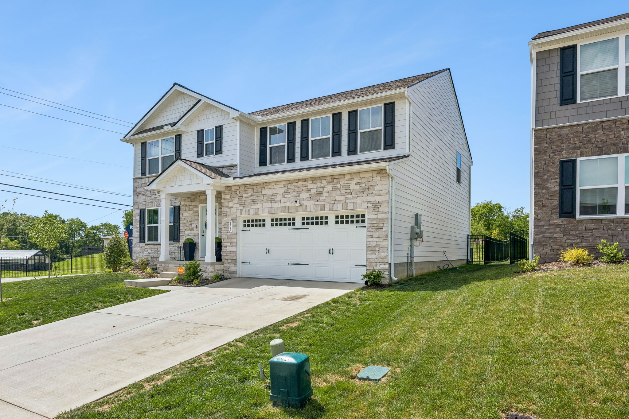 101 Walden Way
