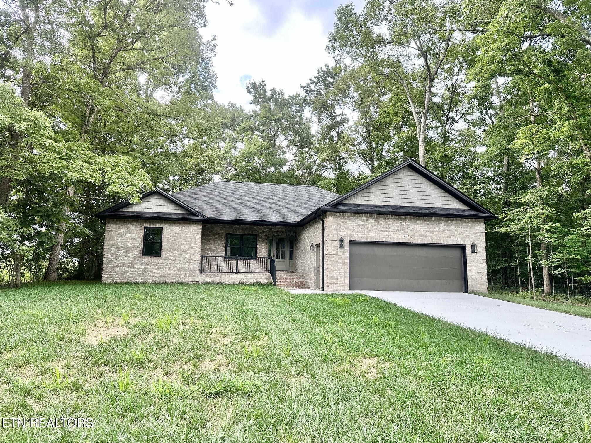 614 Apoka Lane