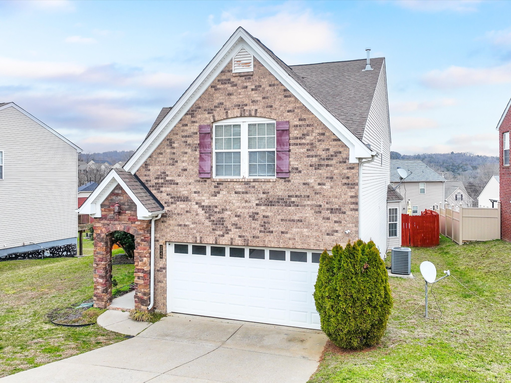 2548 Jordan Ridge Dr