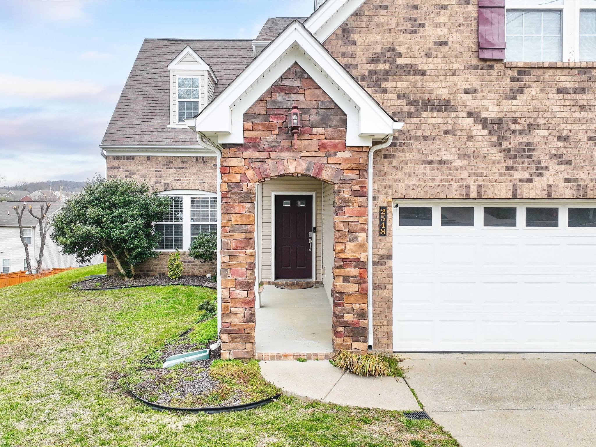 2548 Jordan Ridge Dr