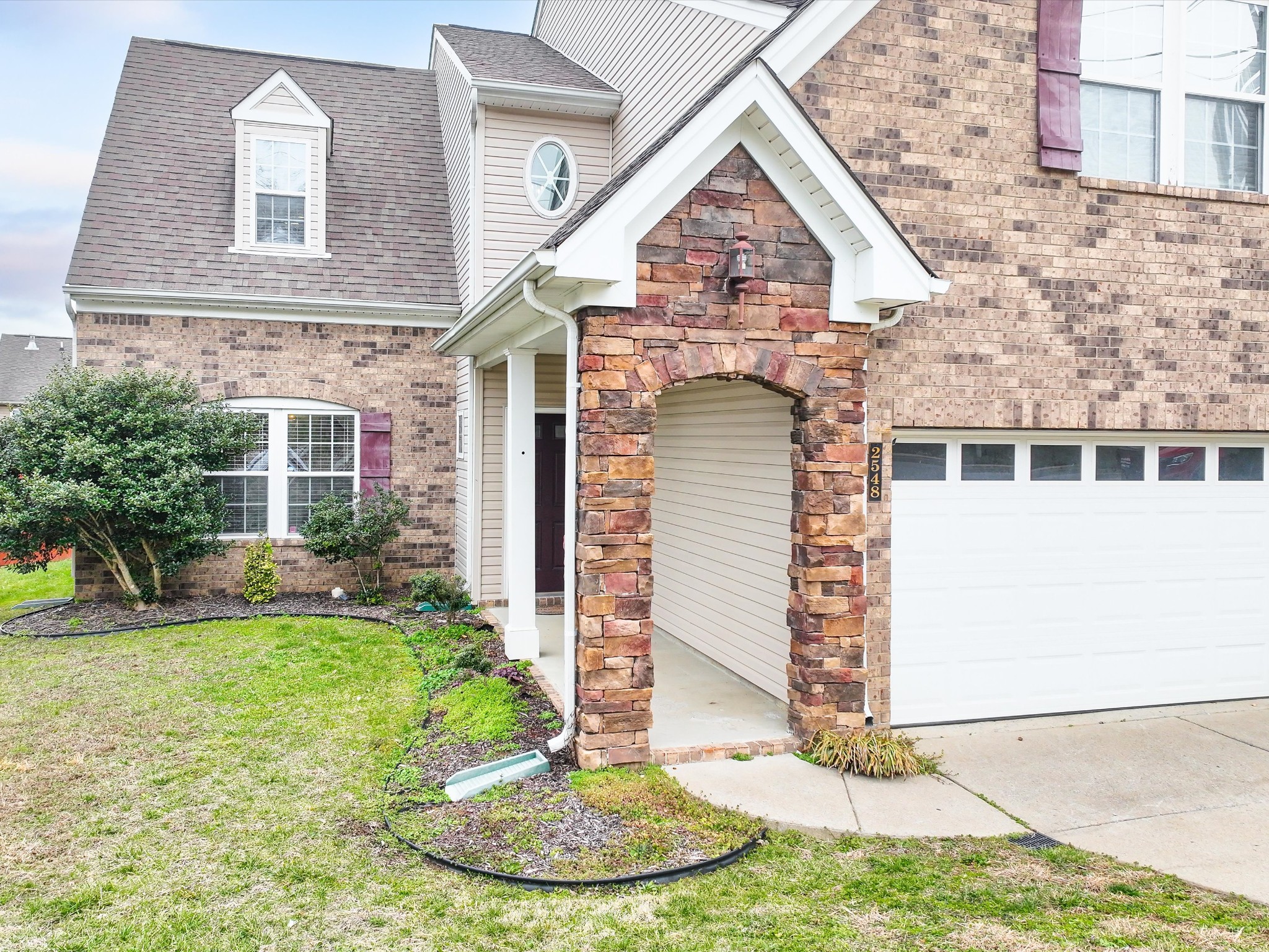 2548 Jordan Ridge Dr