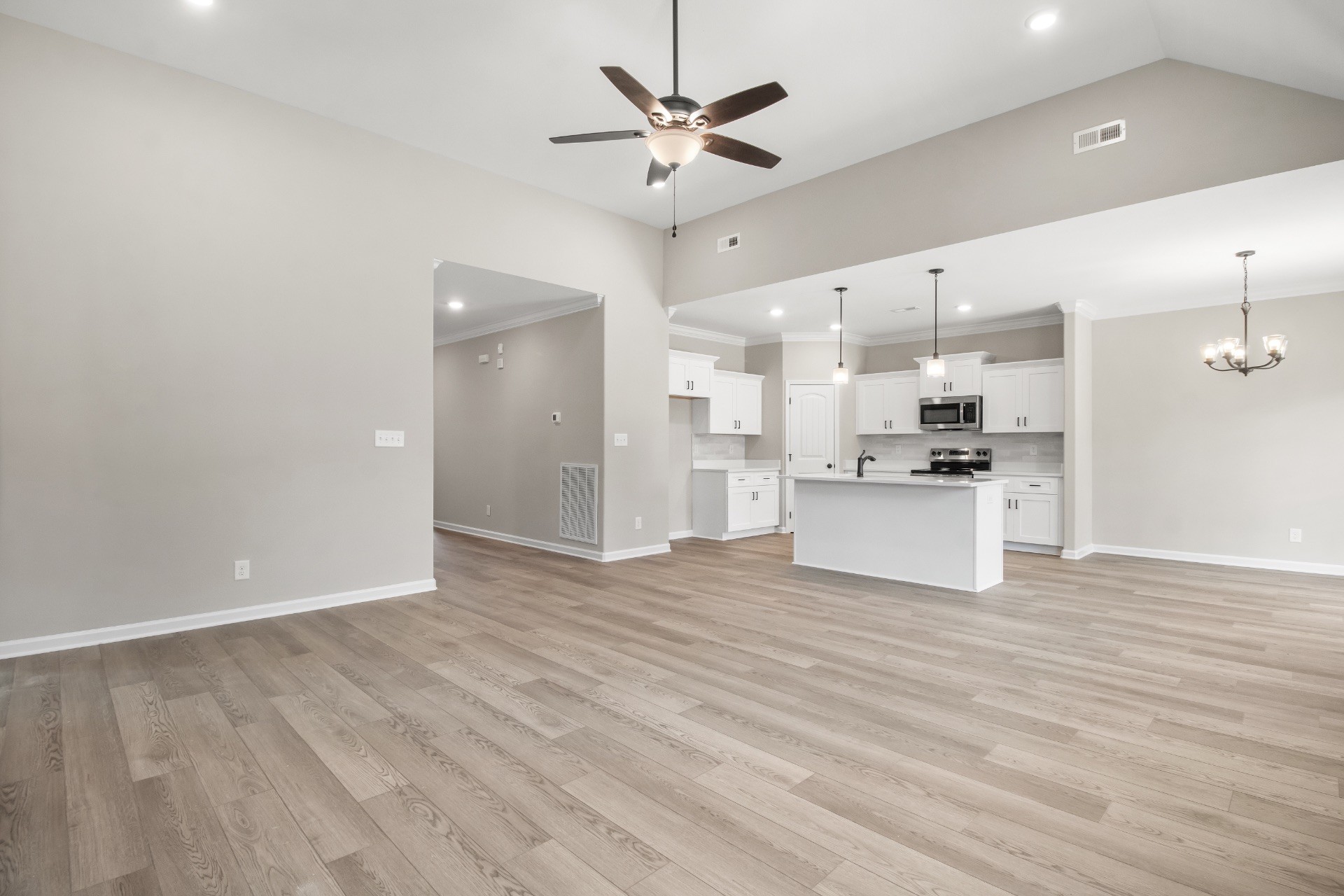 1130 Mary Lu Dr