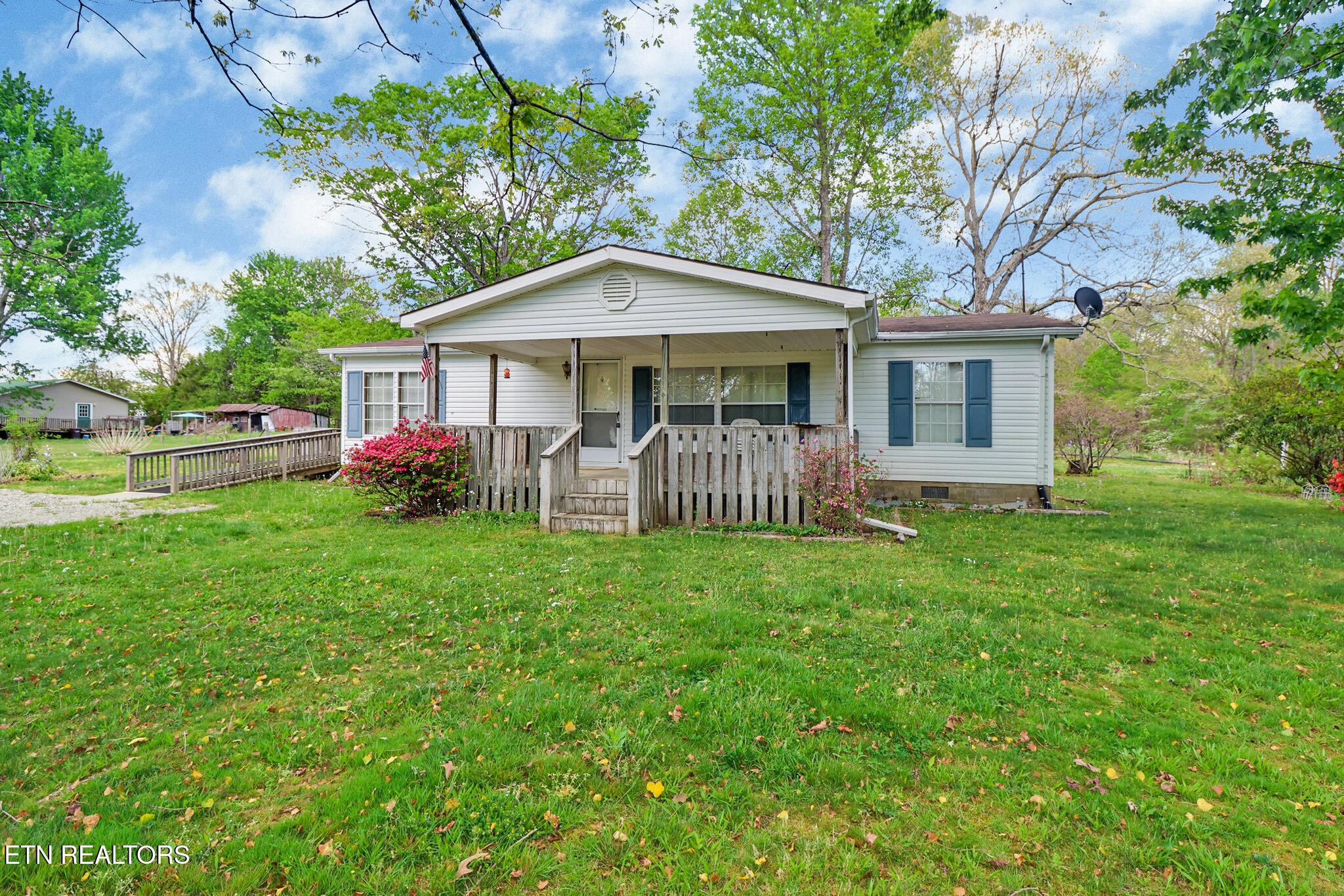1243 Franklin Loop