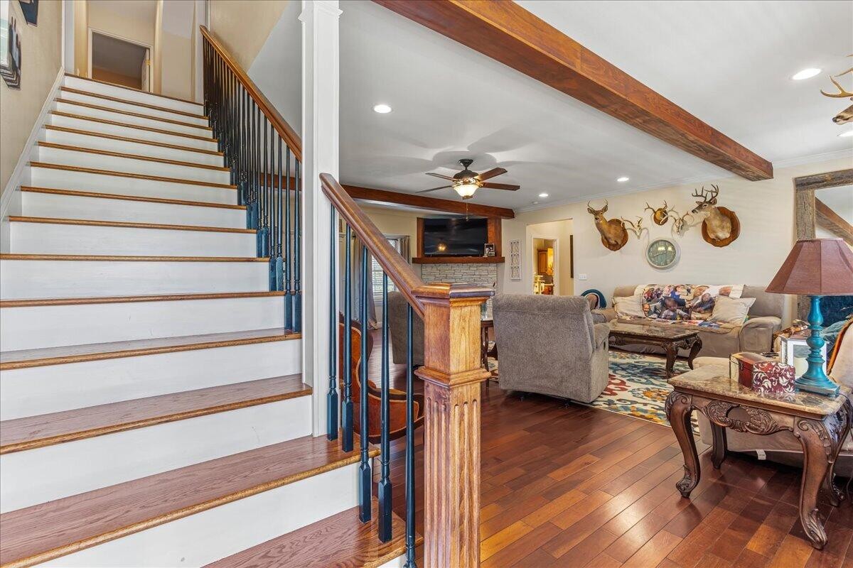 124 County Road 619