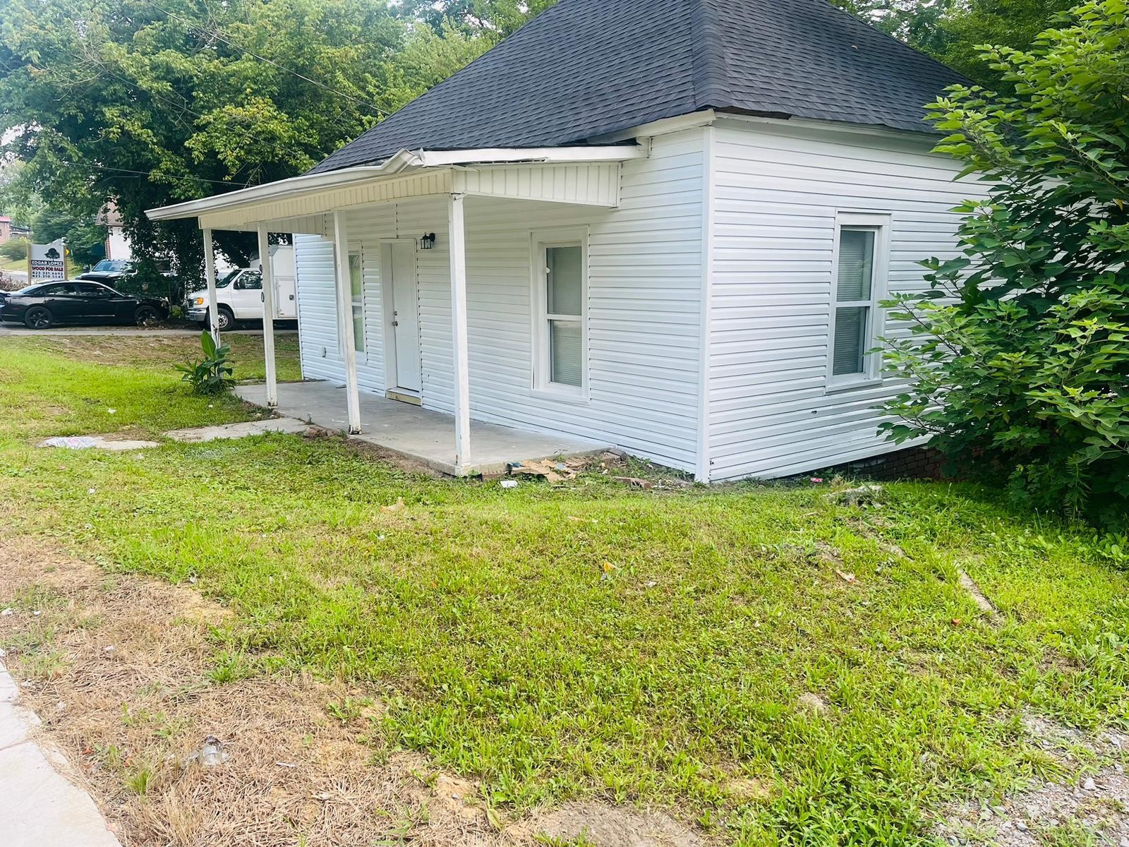 970 Wildwood Avenue, SE