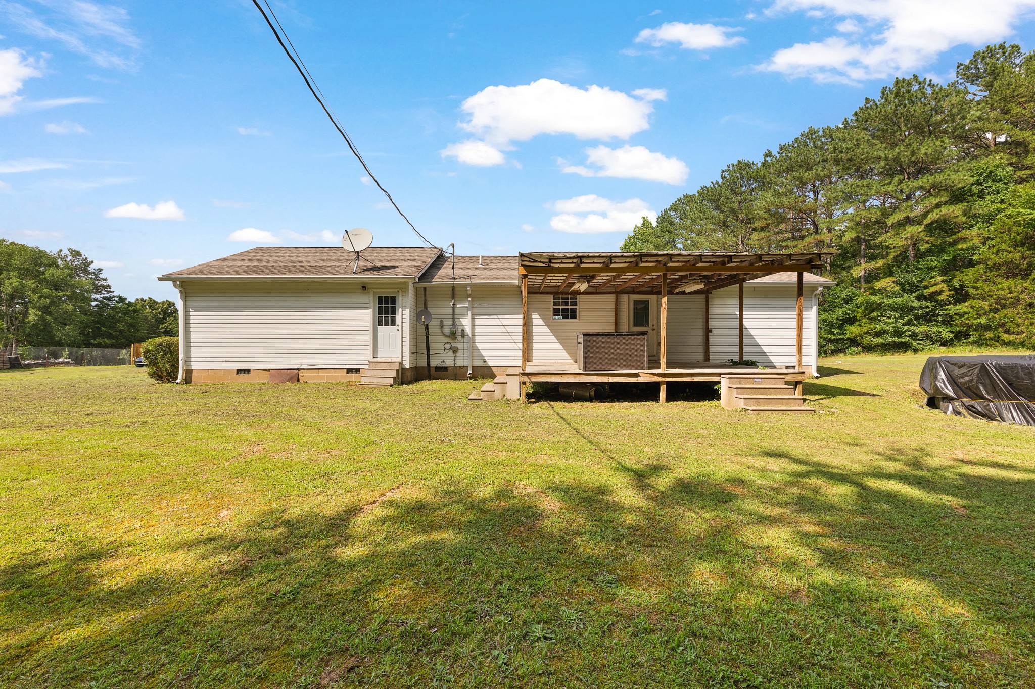 235 Mallard Ln