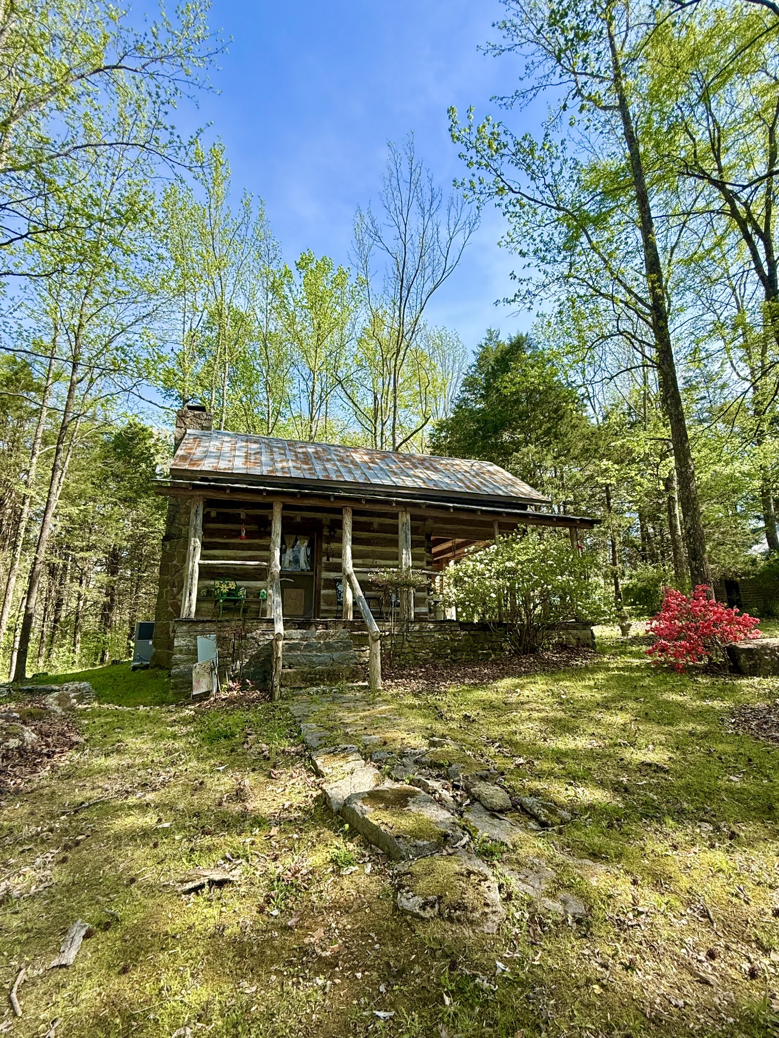 562 Junus Jackson Hollow Rd