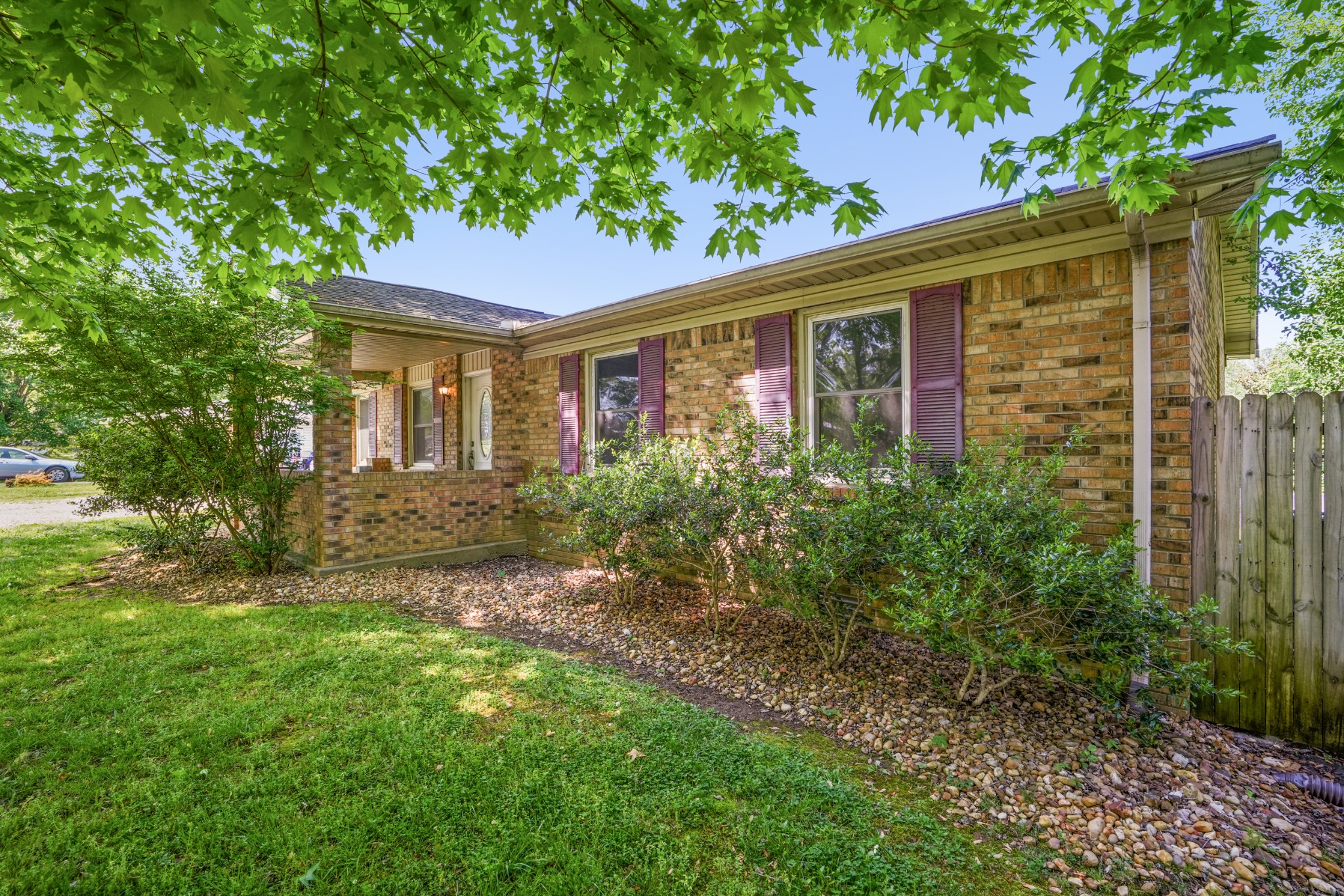 1106 Highway 48, S