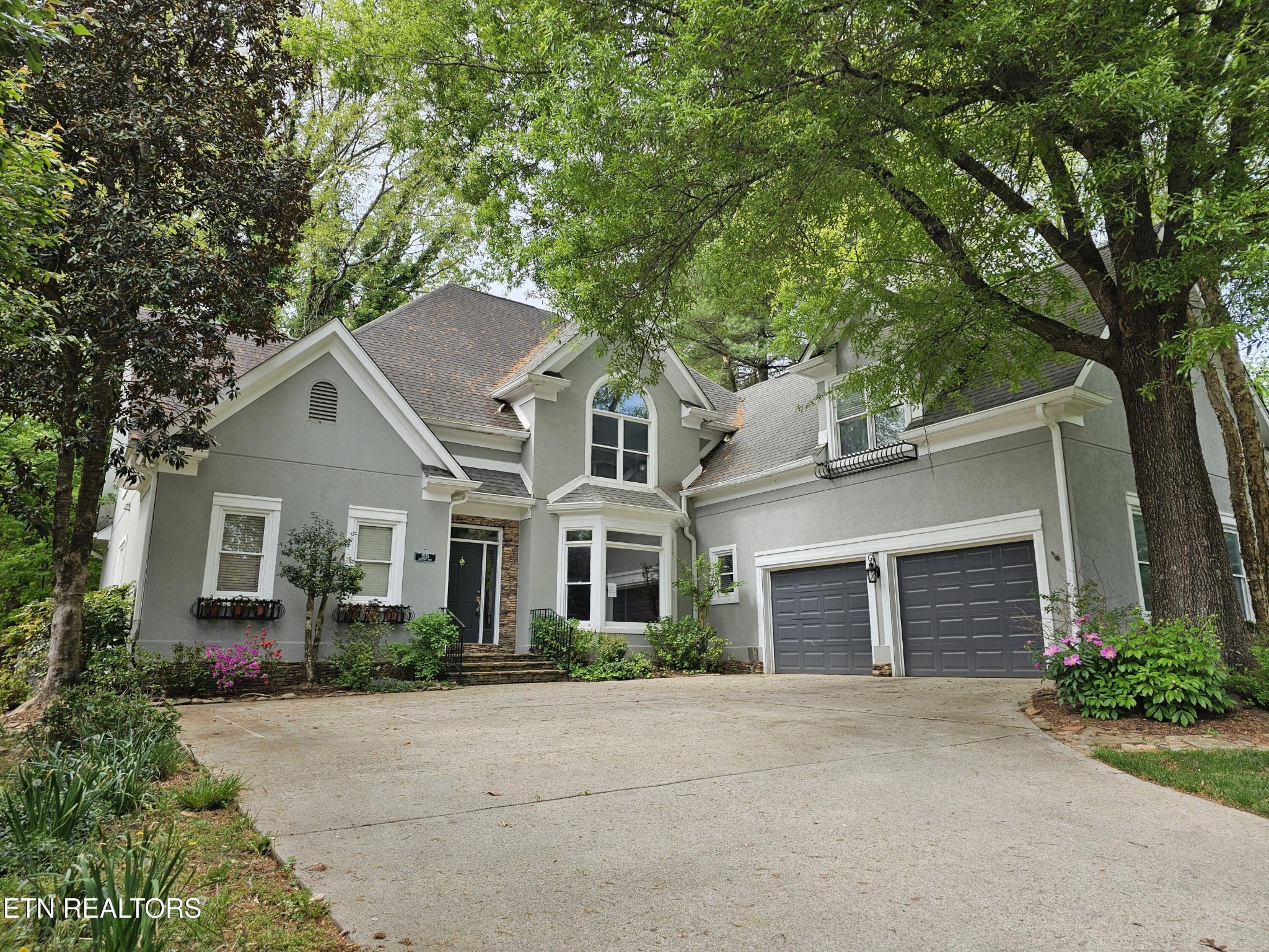 1525 Westport Rd
