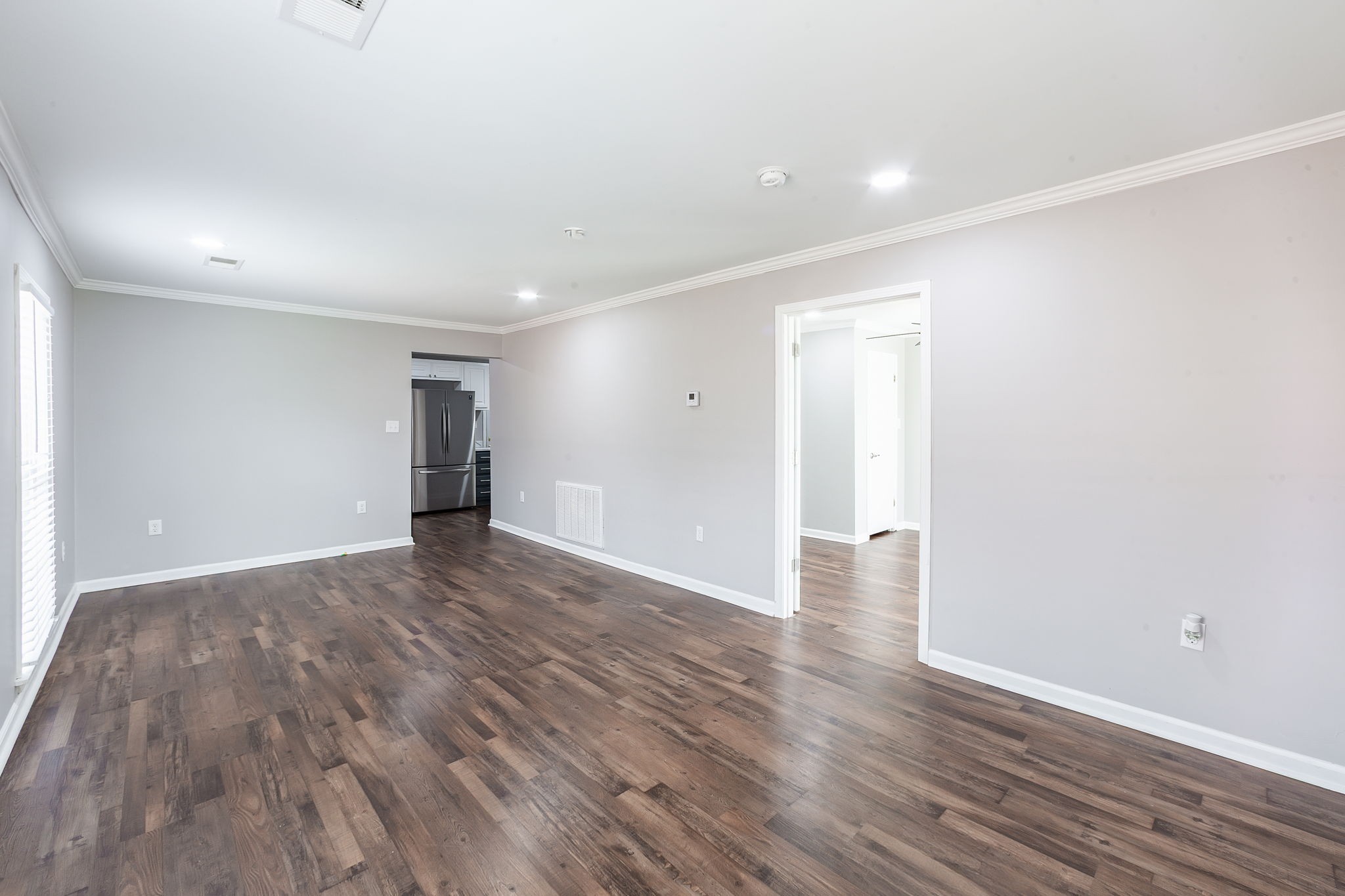 221 Burton St