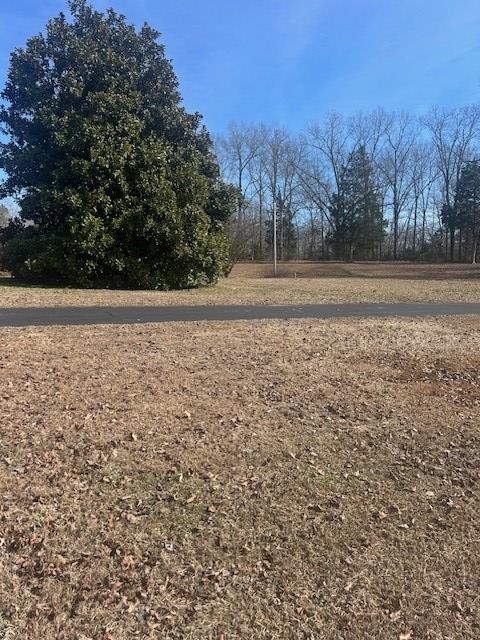 1842 Highway 641, S