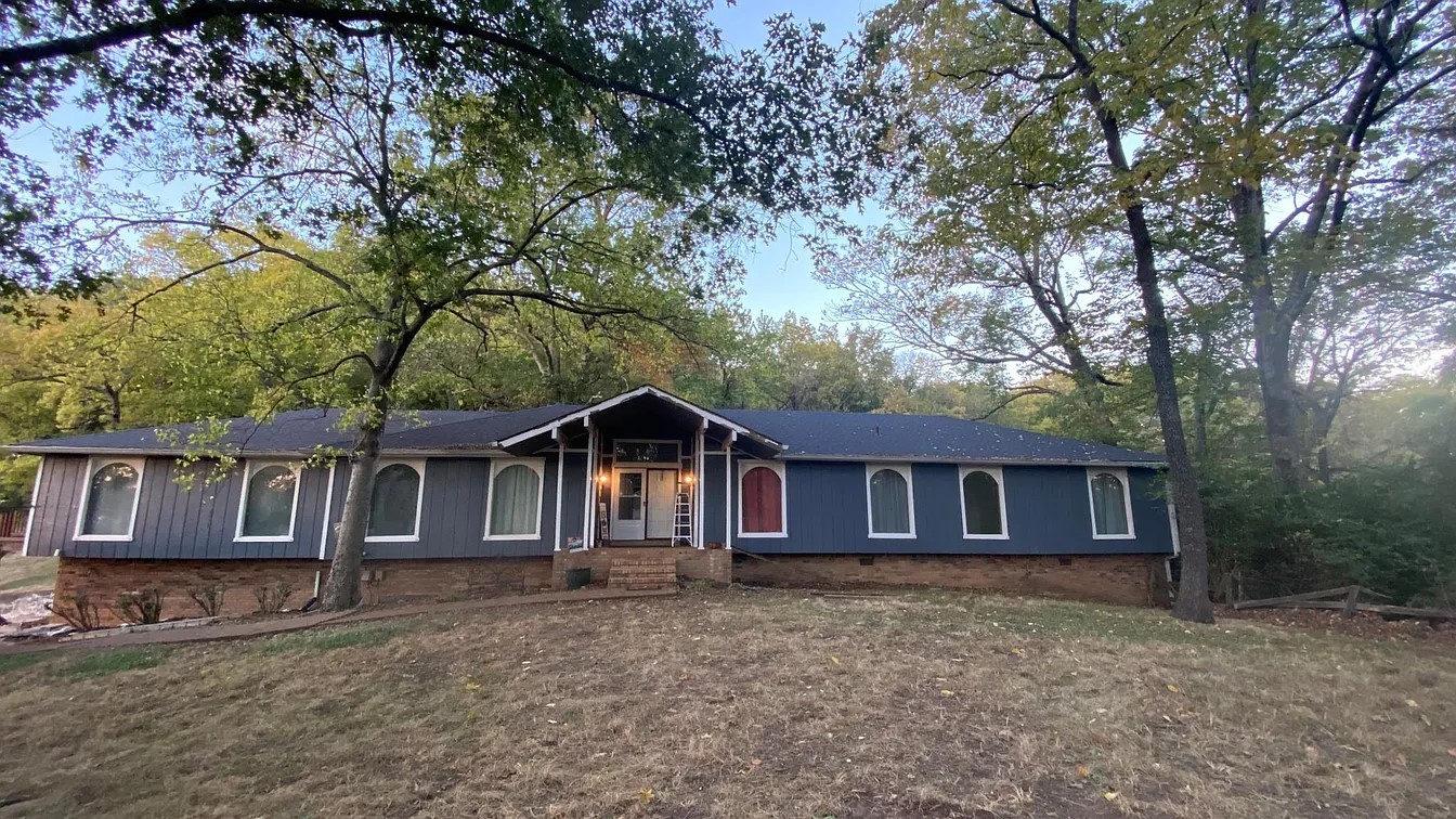 1222 Country Rd
