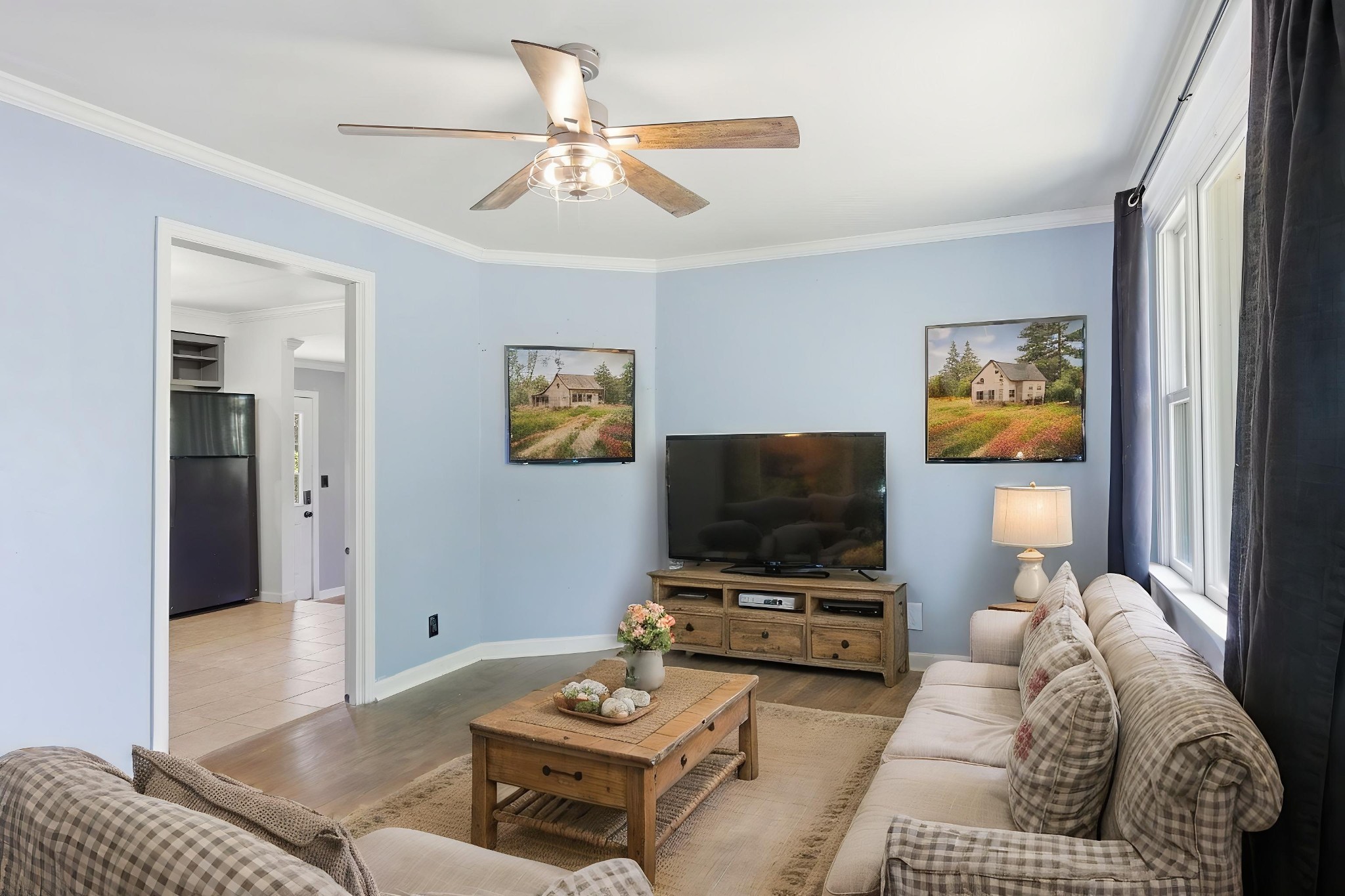 2082 Skyview Cir