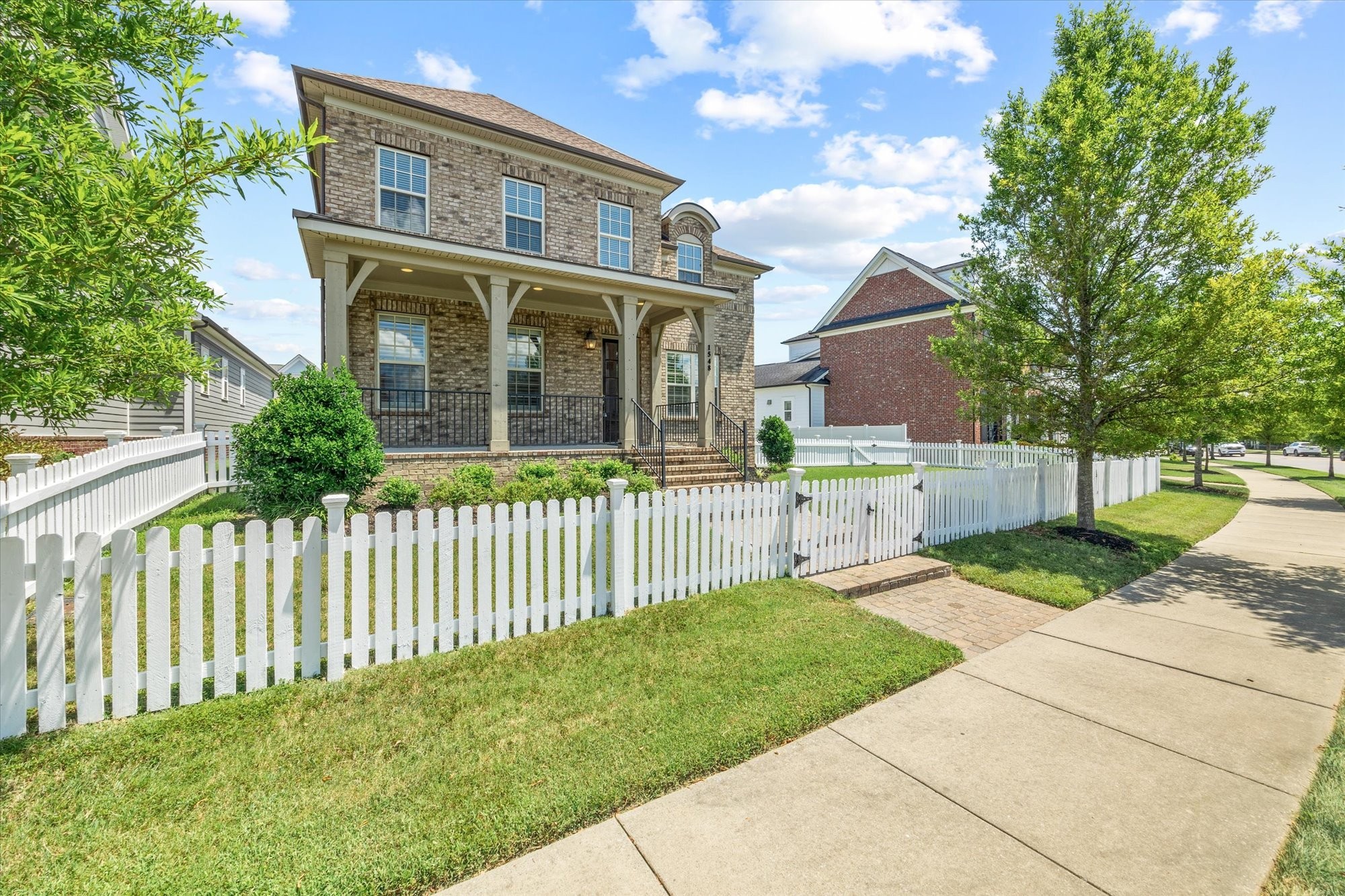 1548 Drakes Creek Rd