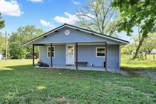 114 Chapel Avenue
