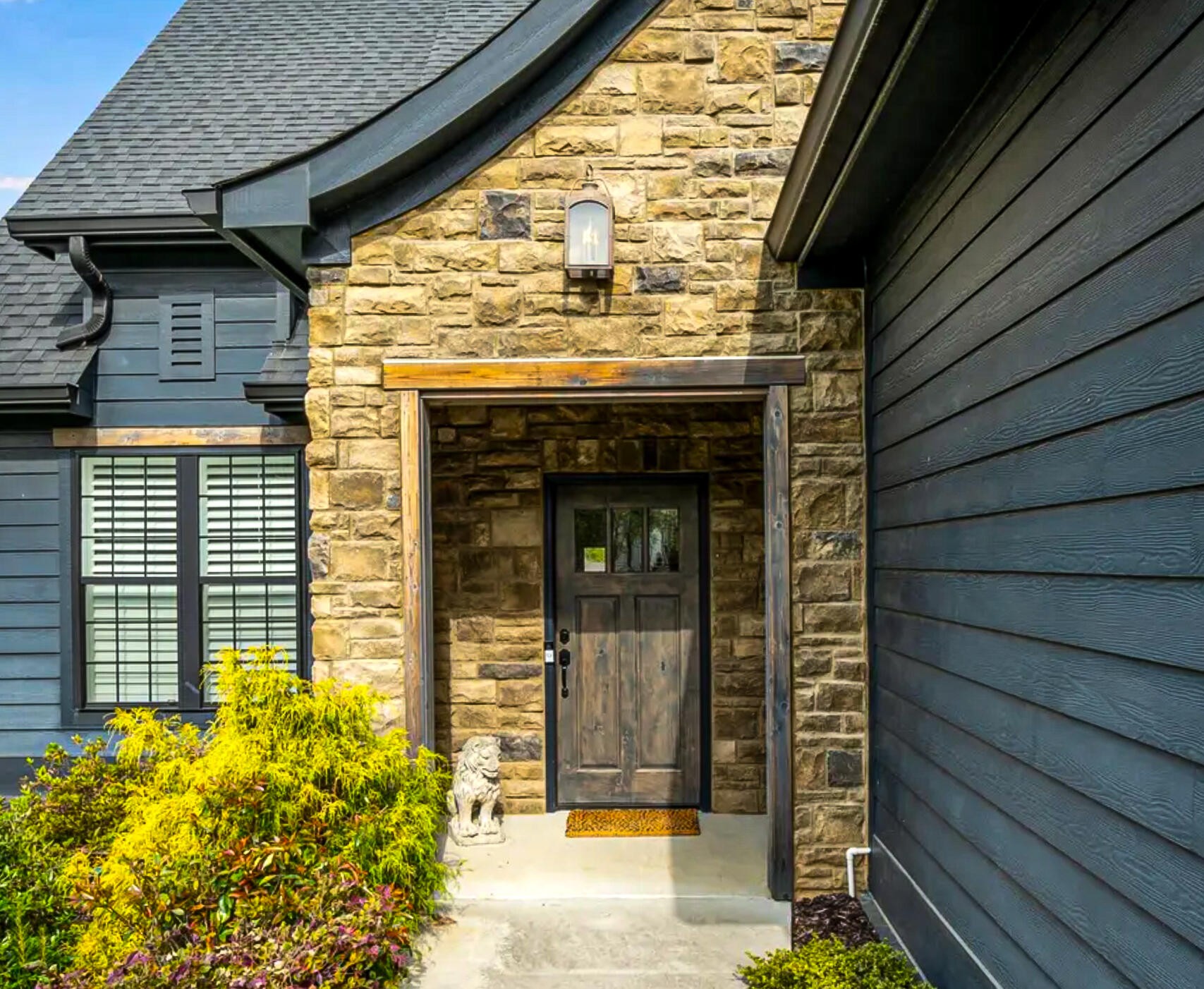 4165 Barnsley Loop