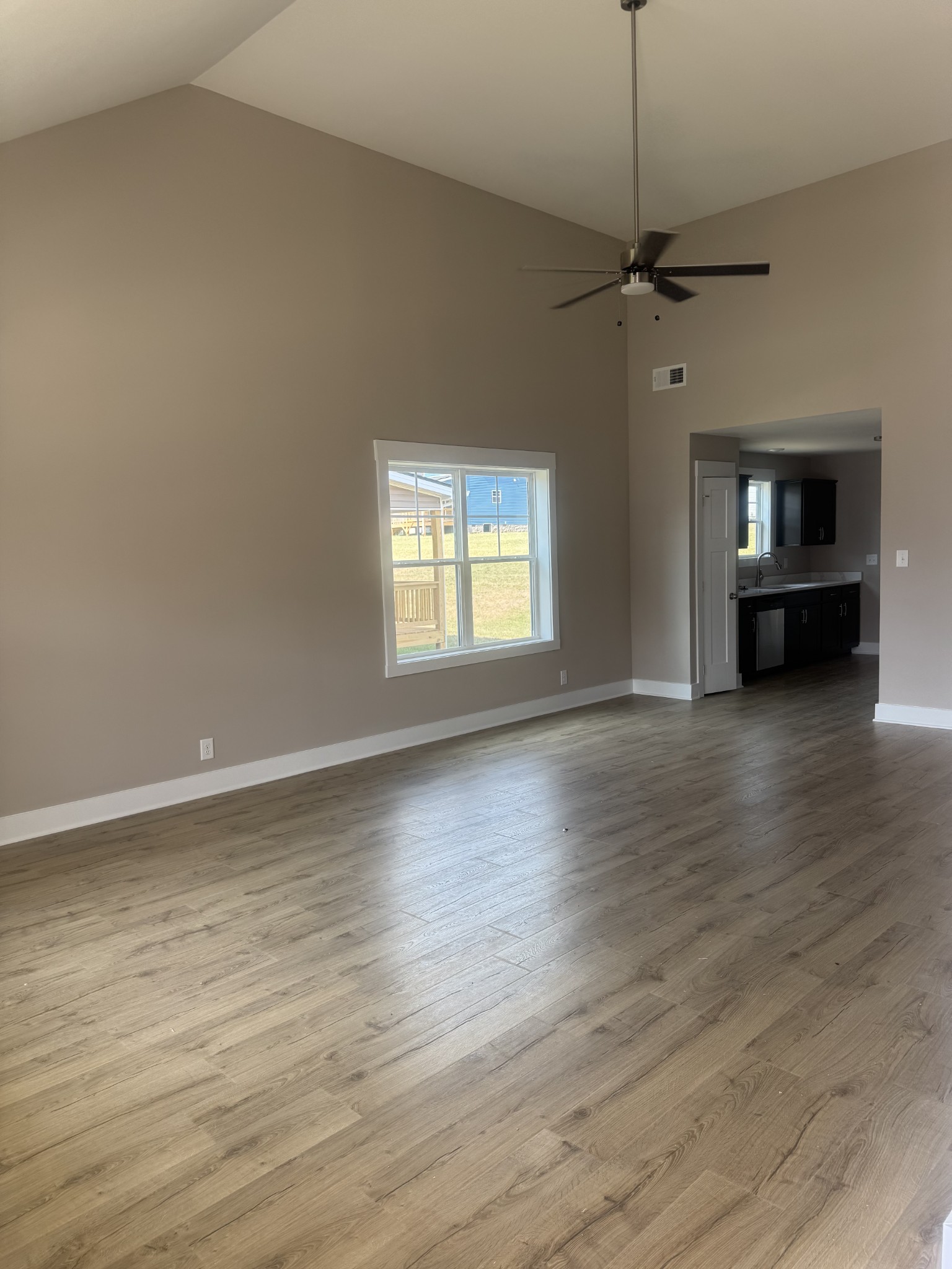 348 Cardinal Creek