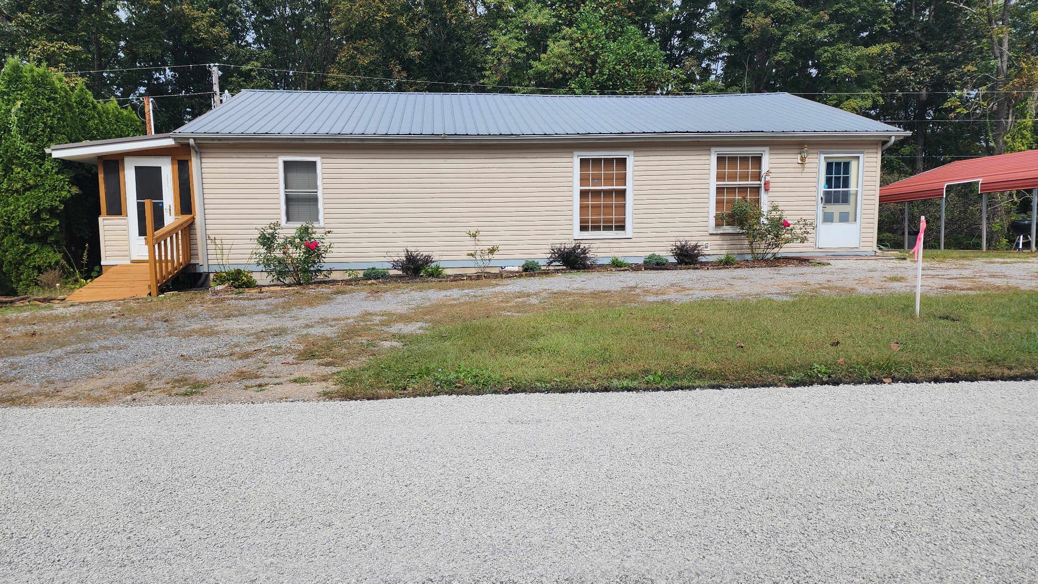 348 Bill Hunter Rd