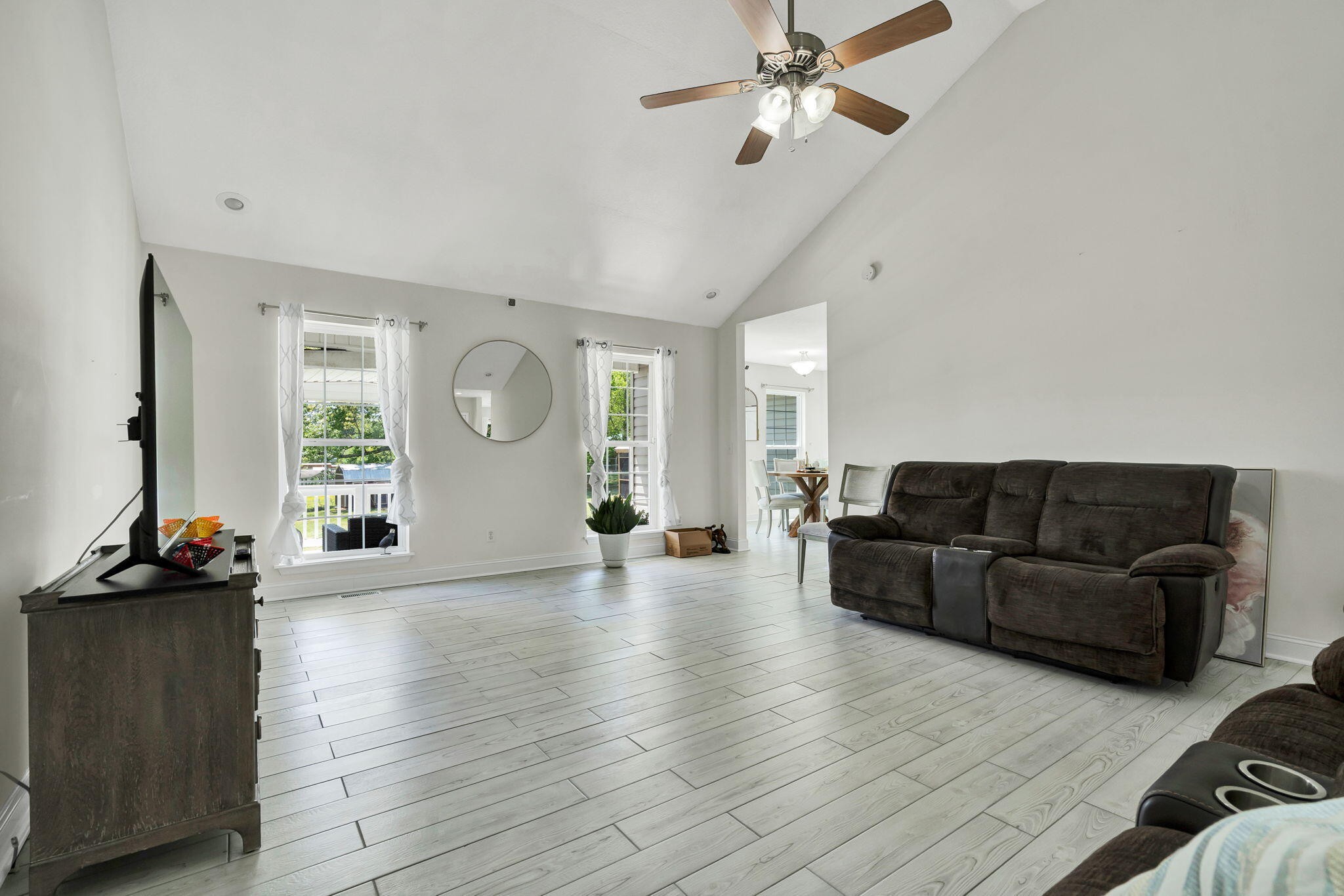 241 County Road 158