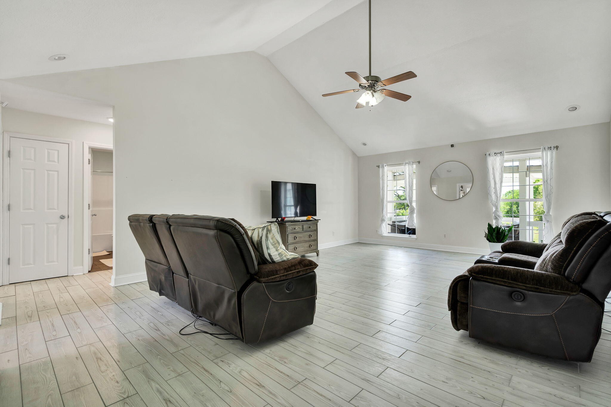 241 County Road 158
