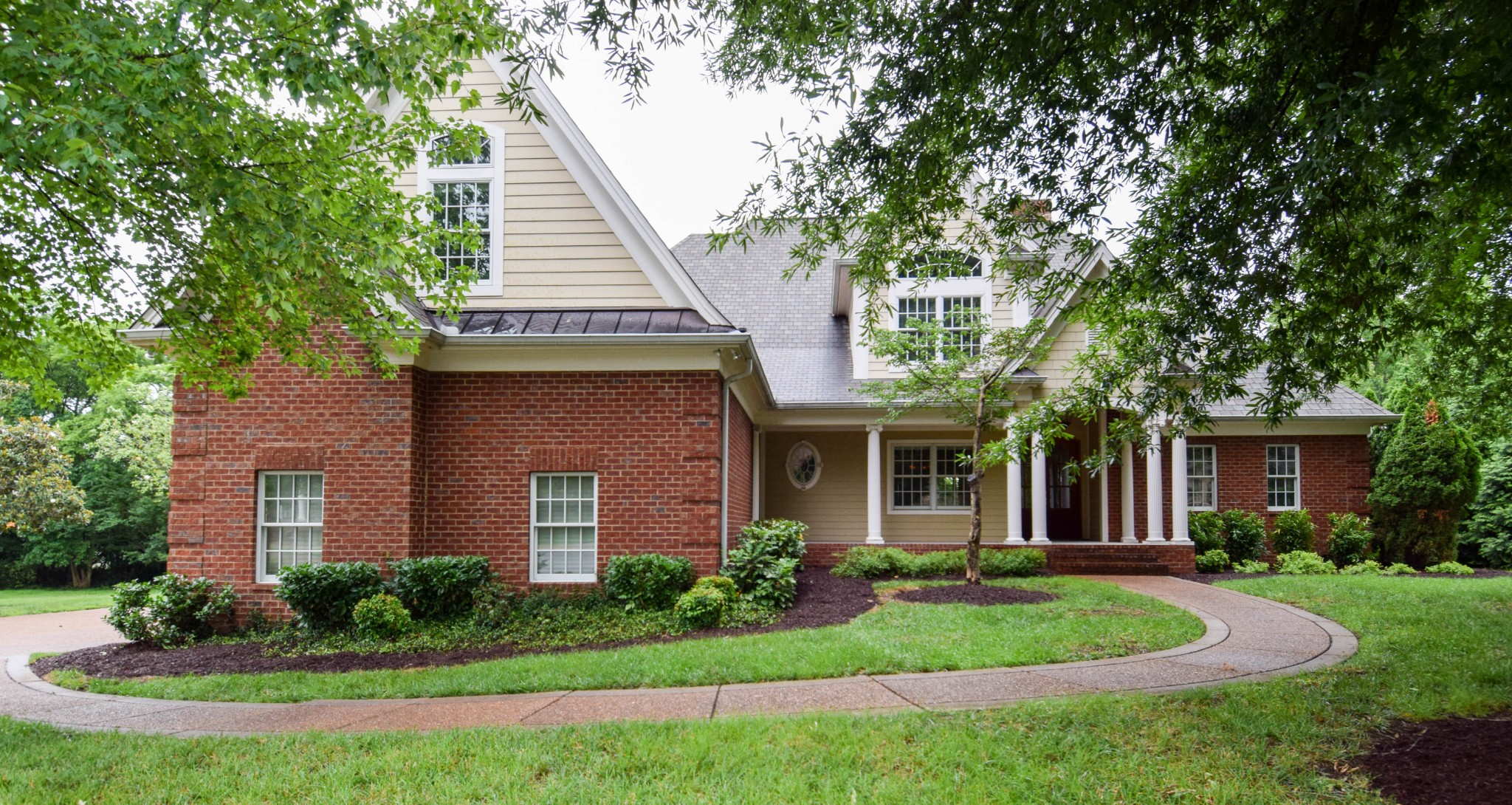 1273 Potter Ln