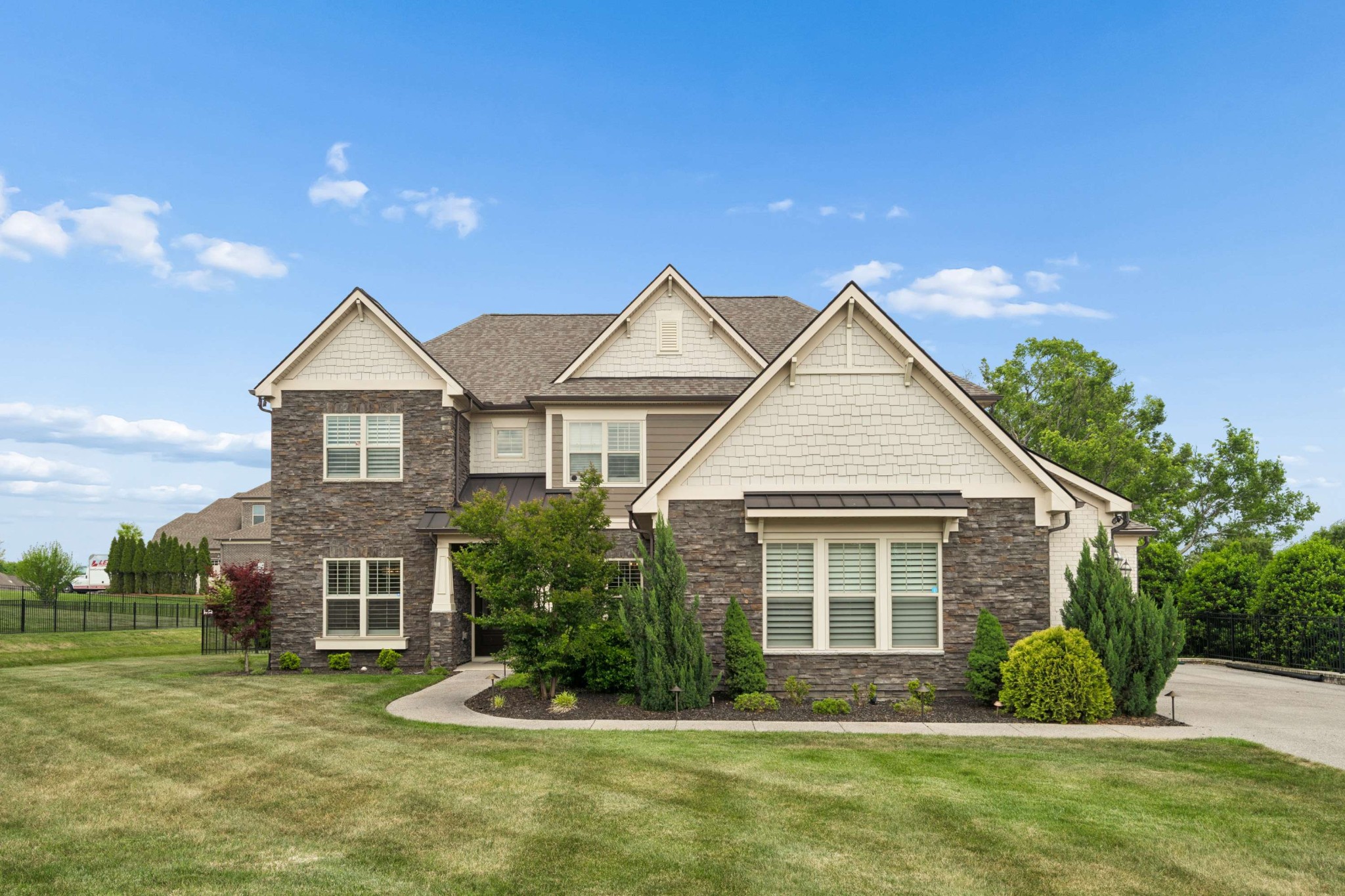 1810 Legacy Cove Ln