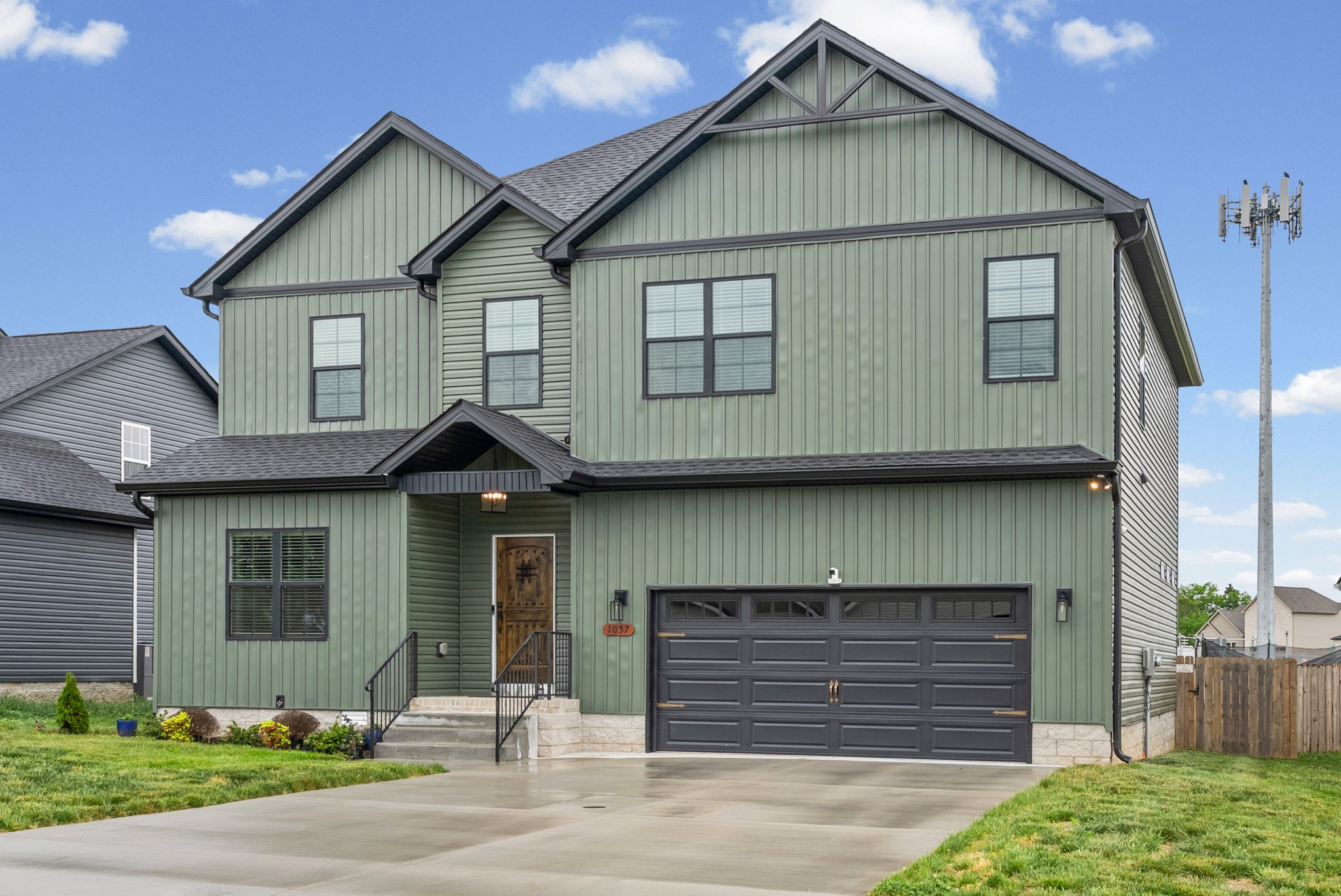 1057 Charles Thomas Dr