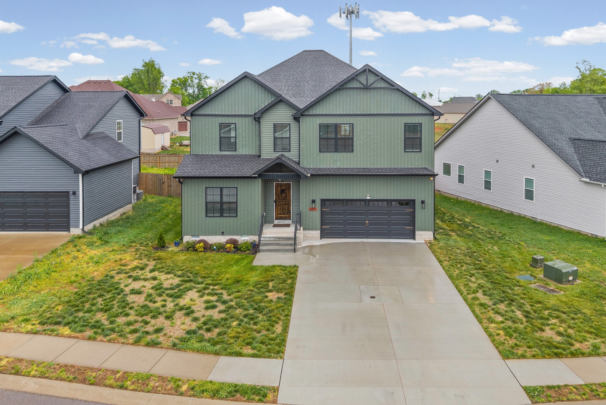 1057 Charles Thomas Dr
