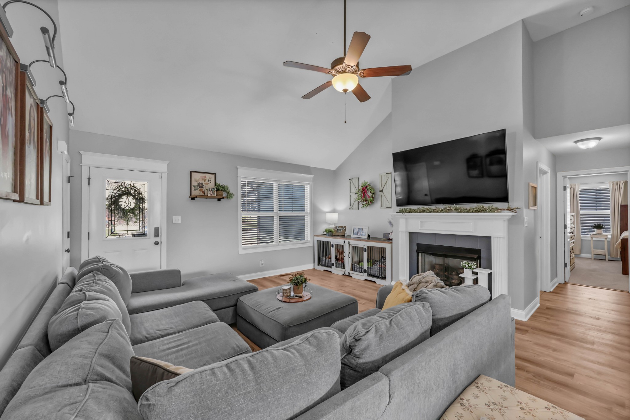 3450 Bradfield Dr